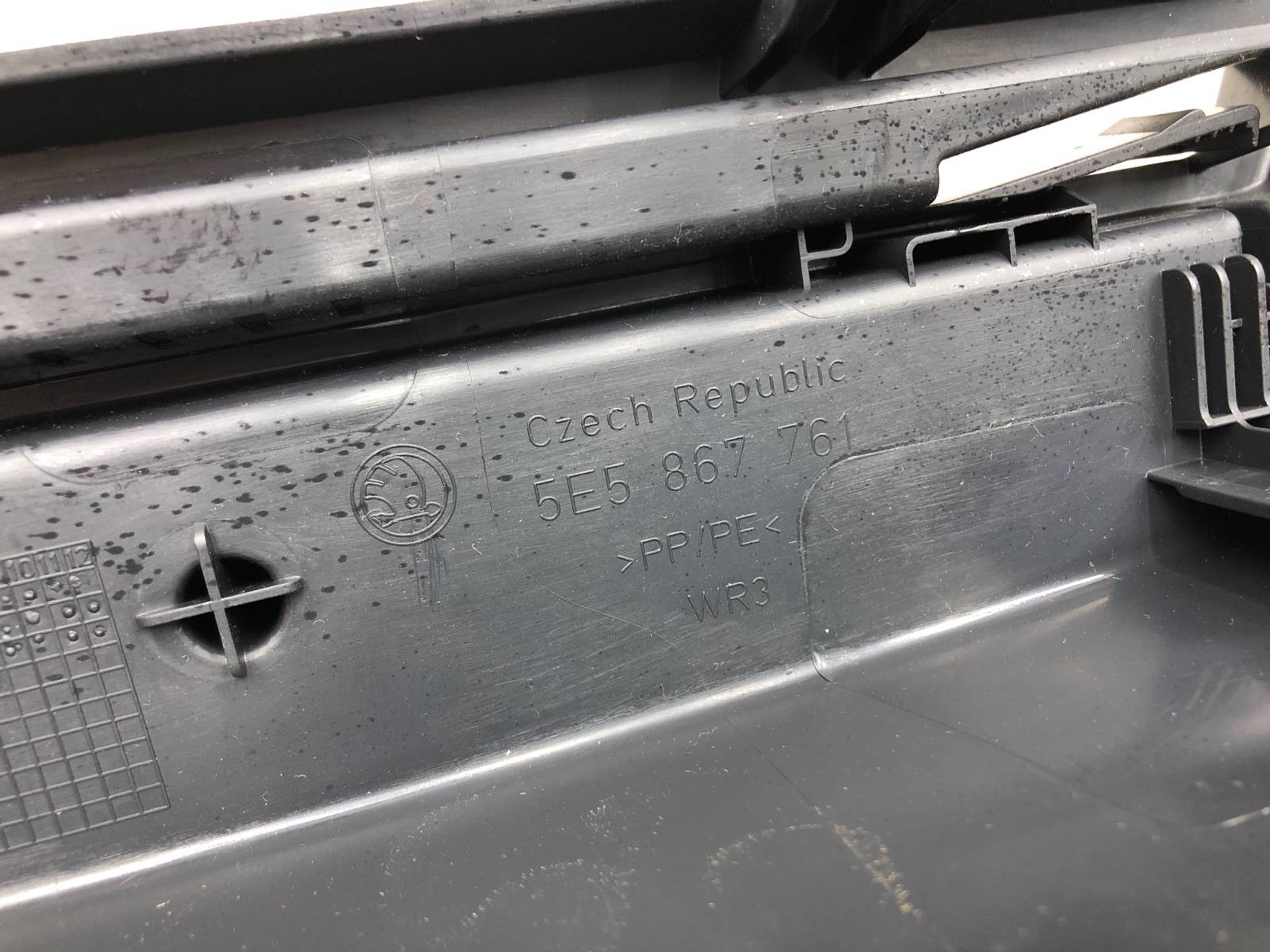 Направляющая полки багажника, 500 рублей, Москва