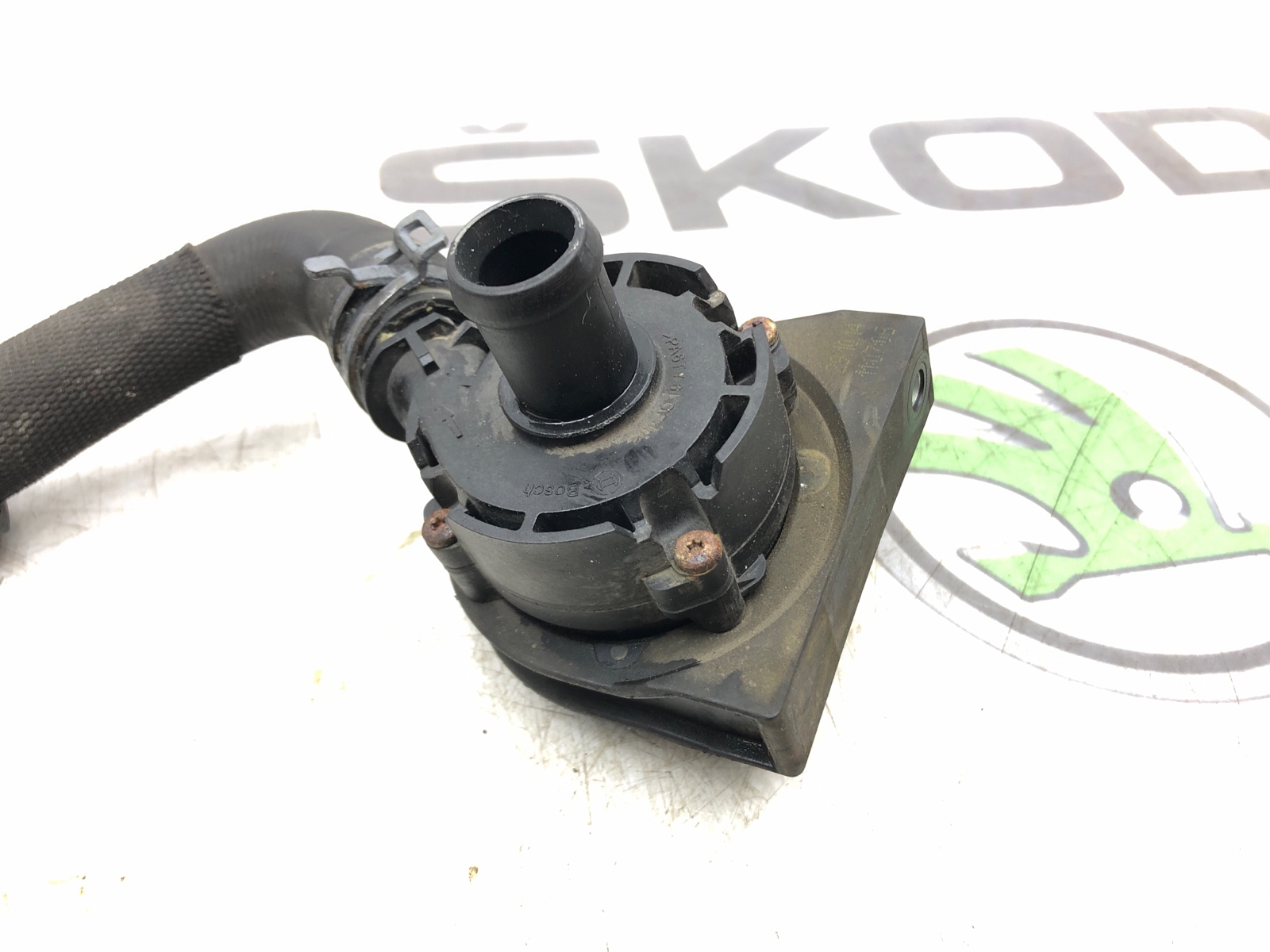 Дополнительная помпа, 2000 рублей, Москва