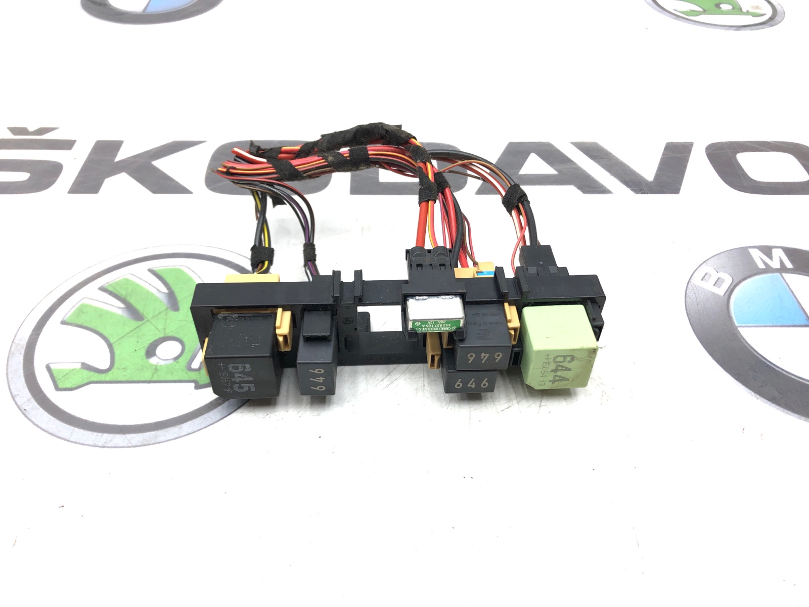 Блок реле, 1000 рублей, Москва