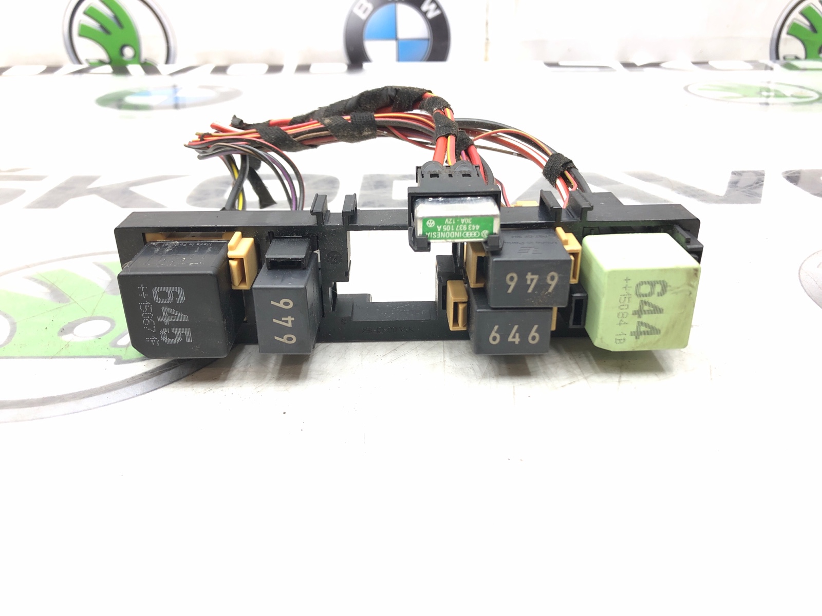 Блок реле, 1000 рублей, Москва