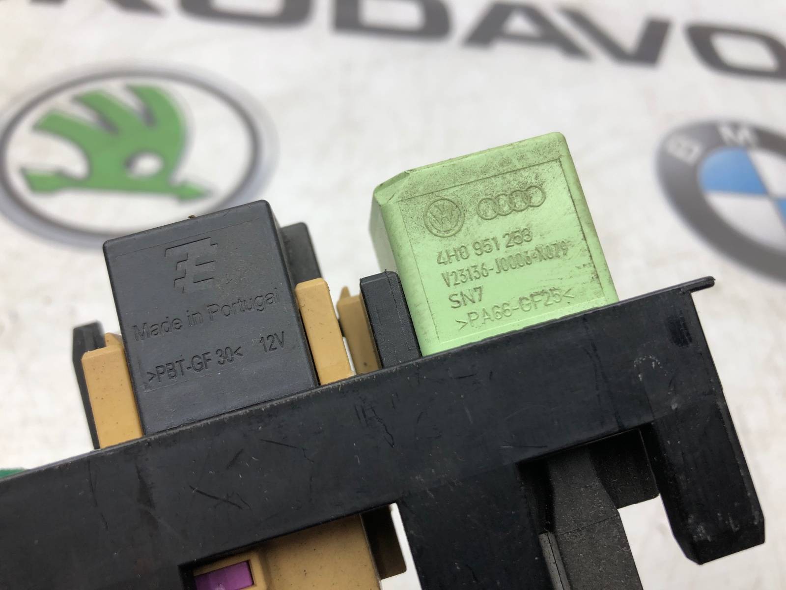 Блок реле, 1000 рублей, Москва