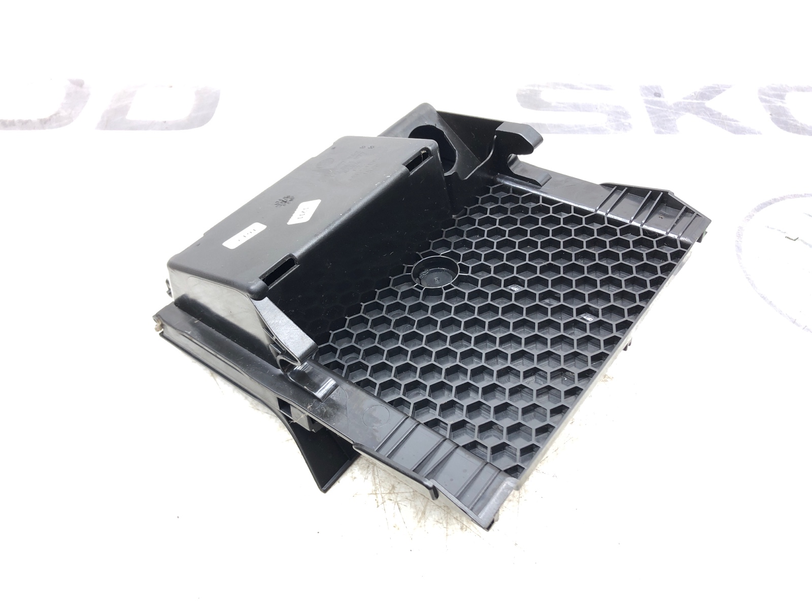 Пепельница, 1000 рублей, Москва