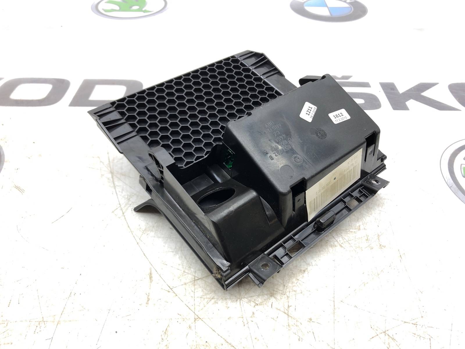 Пепельница, 1000 рублей, Москва