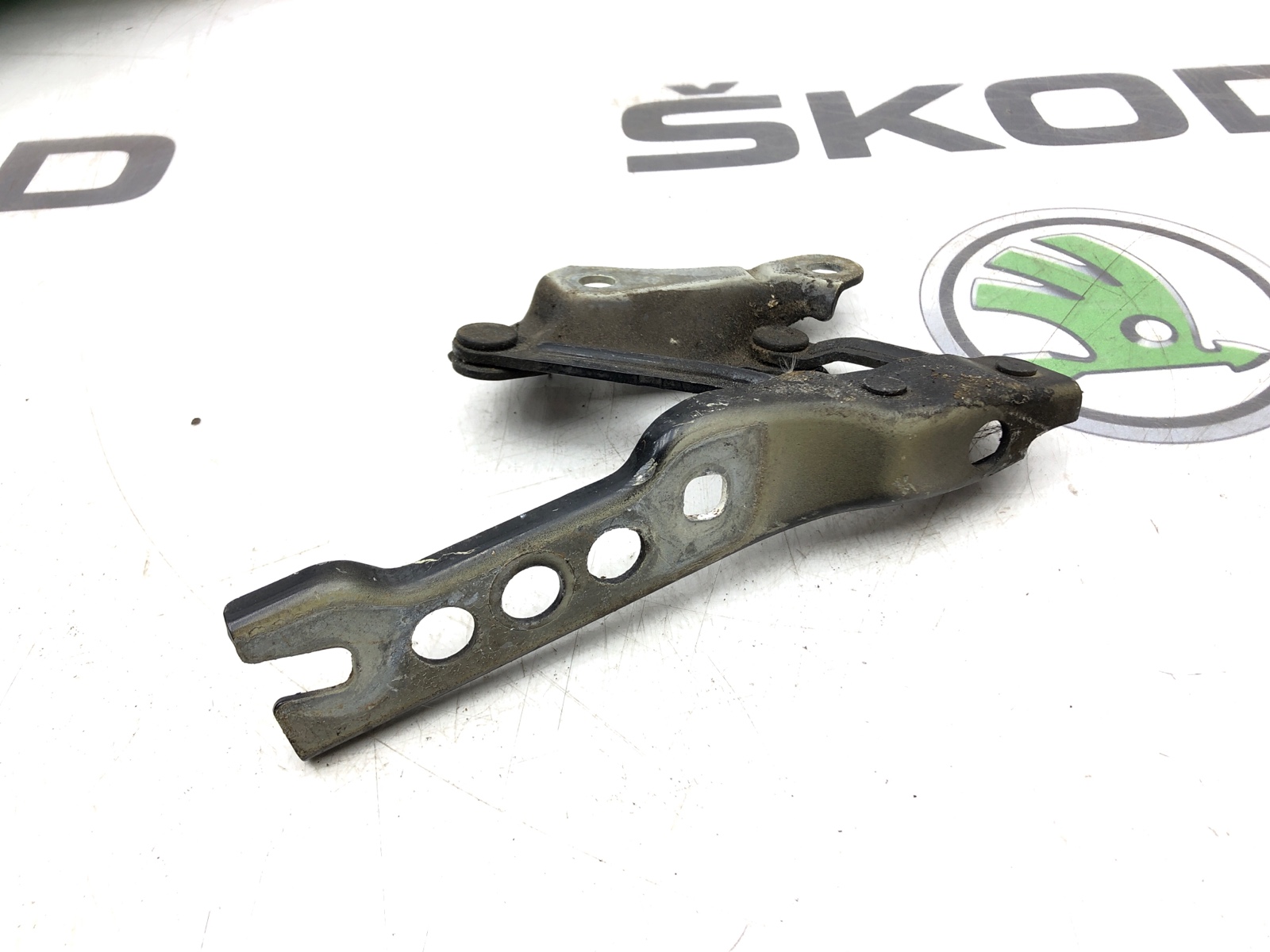 петля капота, 2000 рублей, Москва