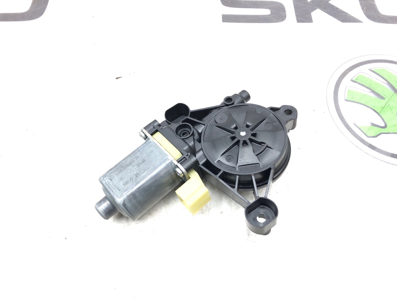 мотор стеклоподъемника, 500 рублей, Москва