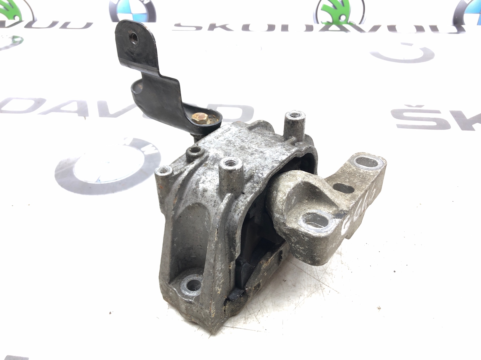 Опора двигателя, 1500 рублей, Москва