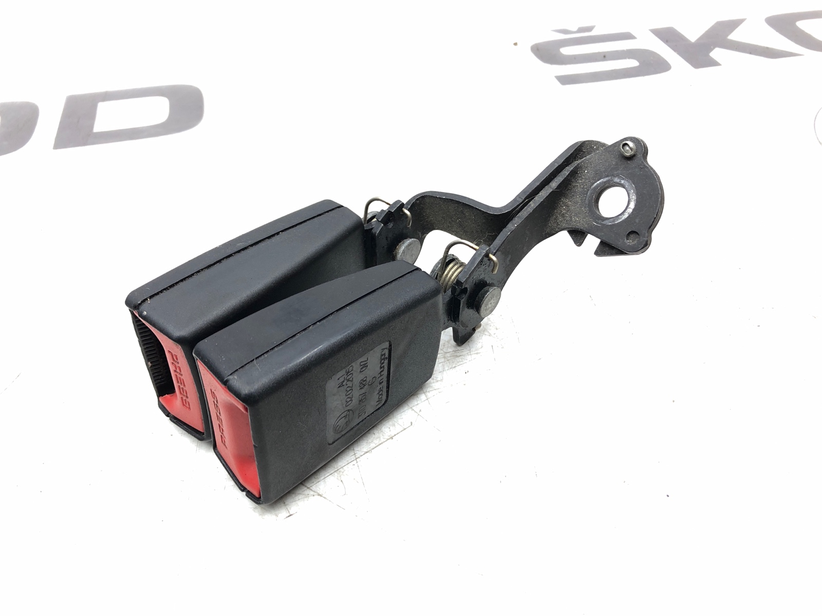 Замок ремня безопасности, 500 рублей, Москва