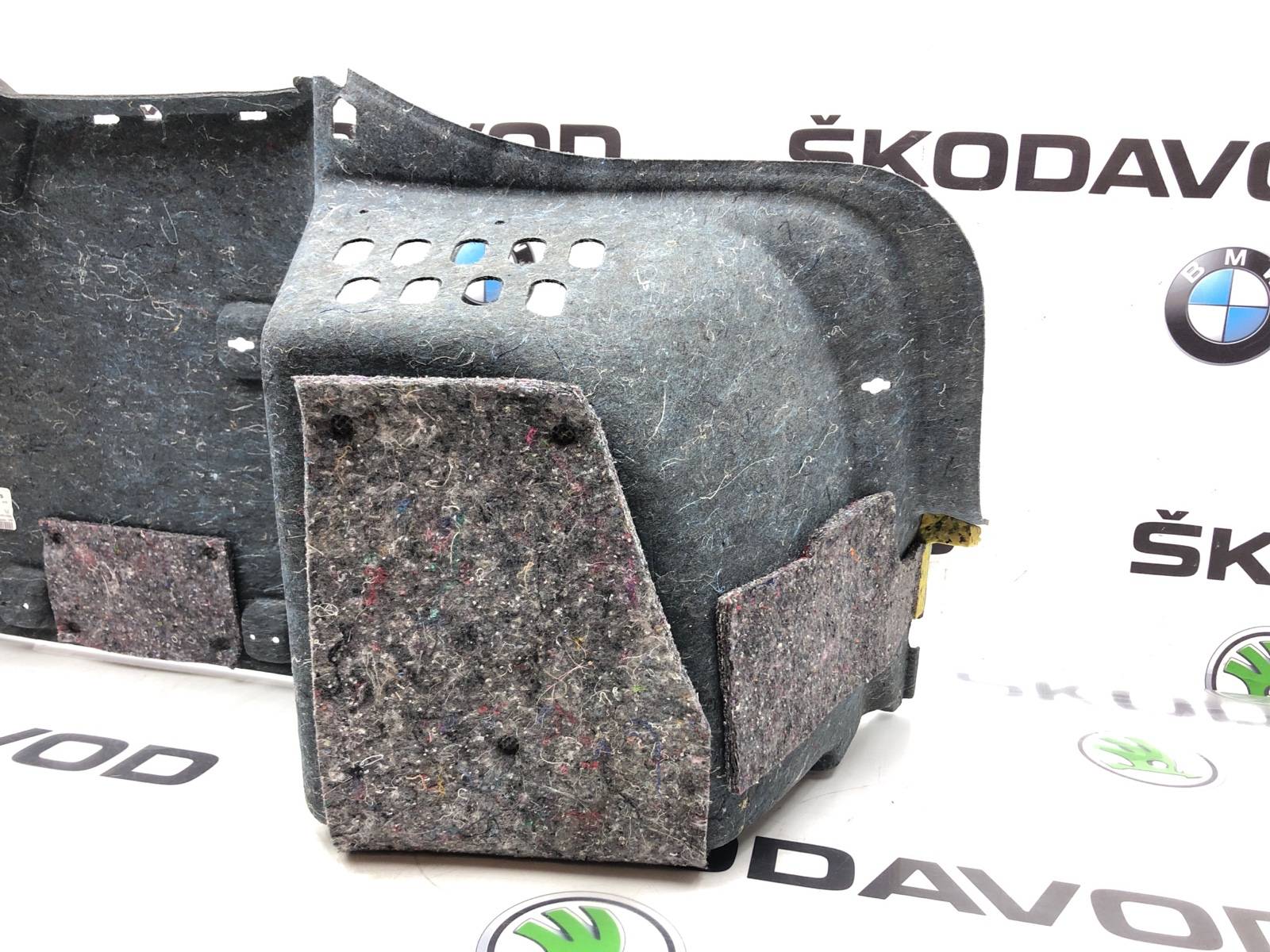 Обшивка багажника, 1500 рублей, Москва