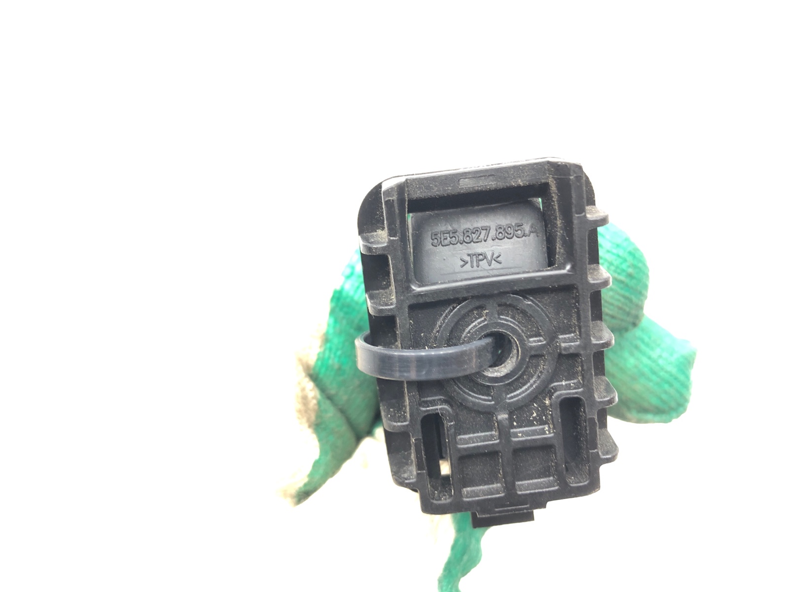 Ручка закрывания багажника внутренняя, 1500 рублей, Москва