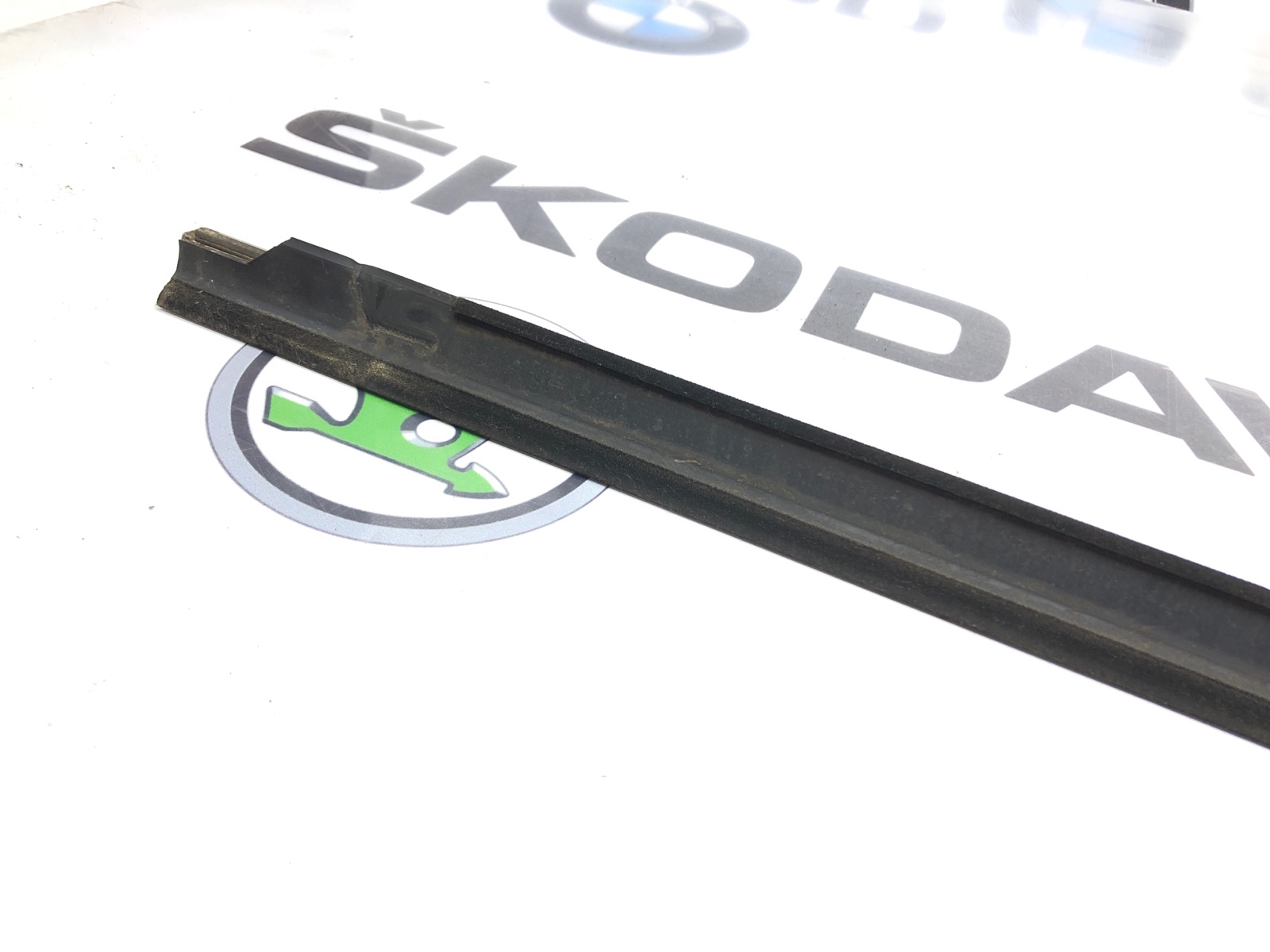 молдинг стекла, 1000 рублей, Москва