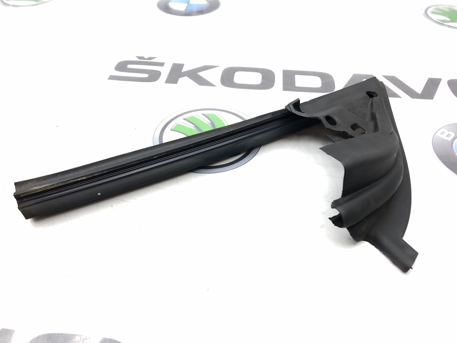 Уплотнитель стекла, 1000 рублей, Москва