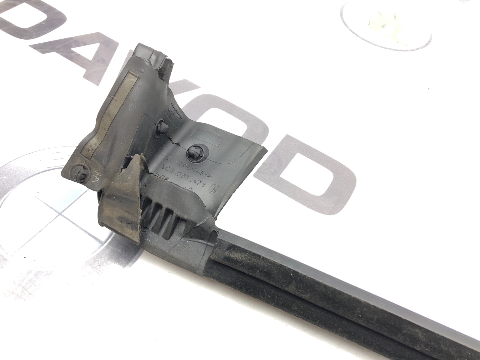 Уплотнитель стекла, 1000 рублей, Москва