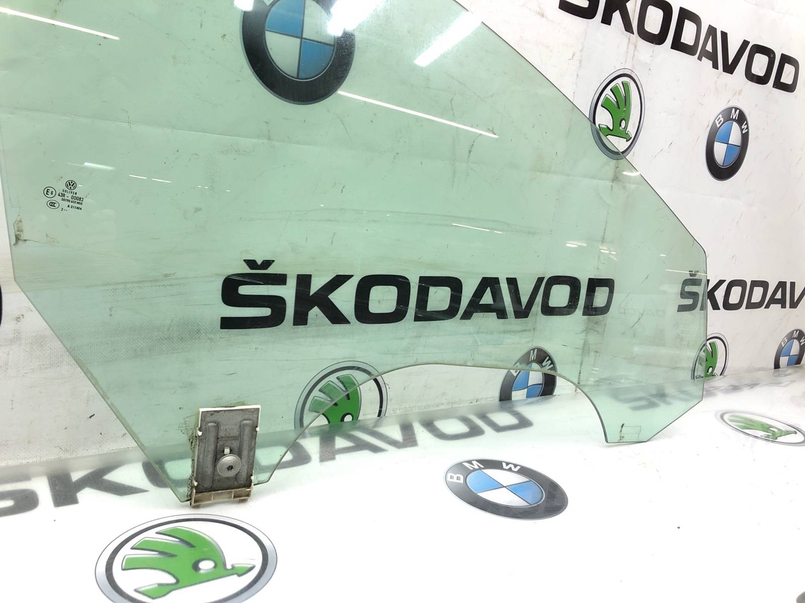 Стекло двери, 2000 рублей, Москва