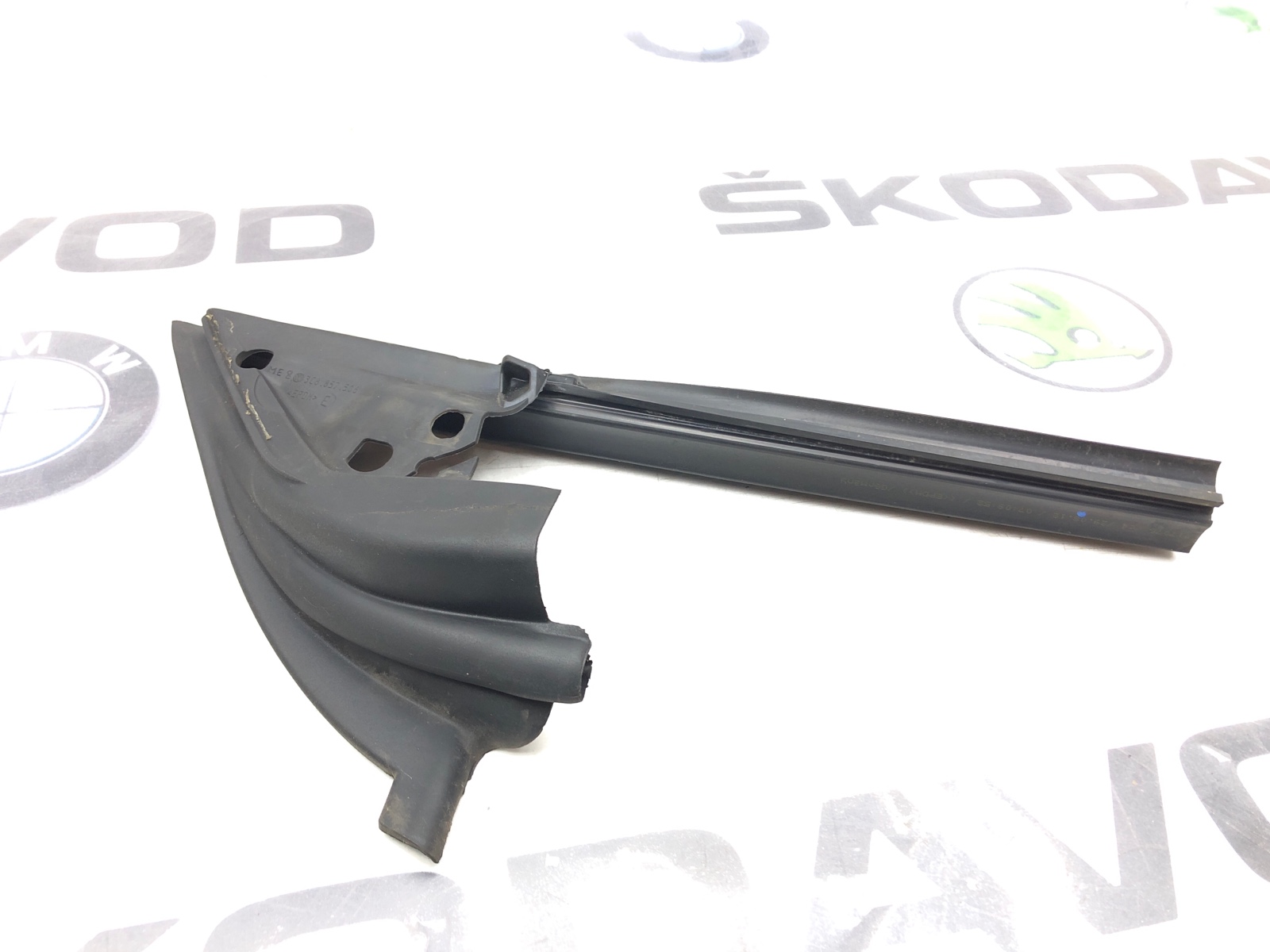 Уплотнитель стекла, 1000 рублей, Москва