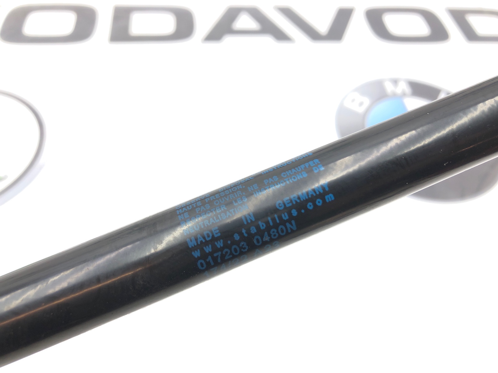 Амортизатор крышки багажника, 500 рублей, Москва