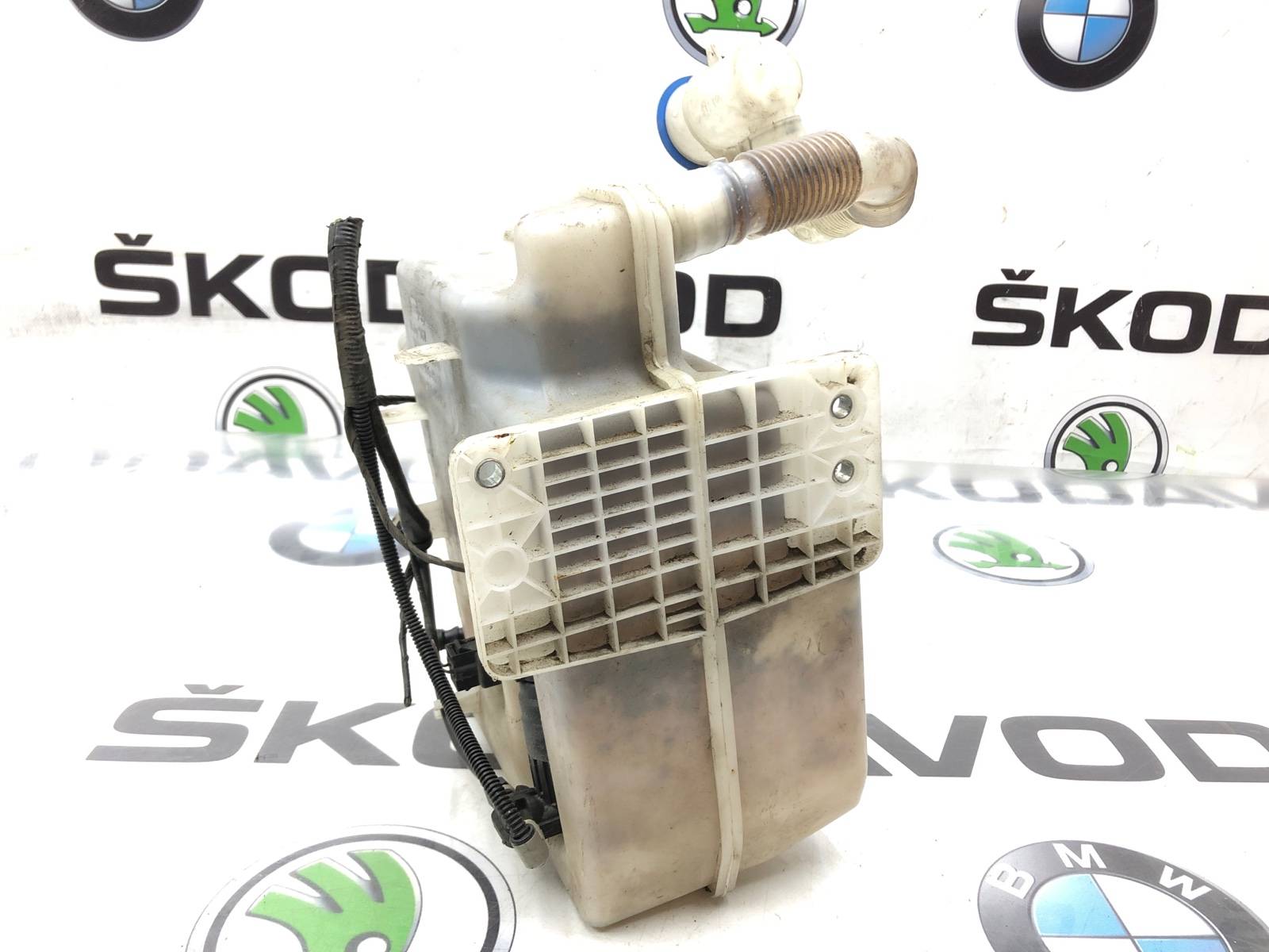 бачок омывателя, 2500 рублей, Москва