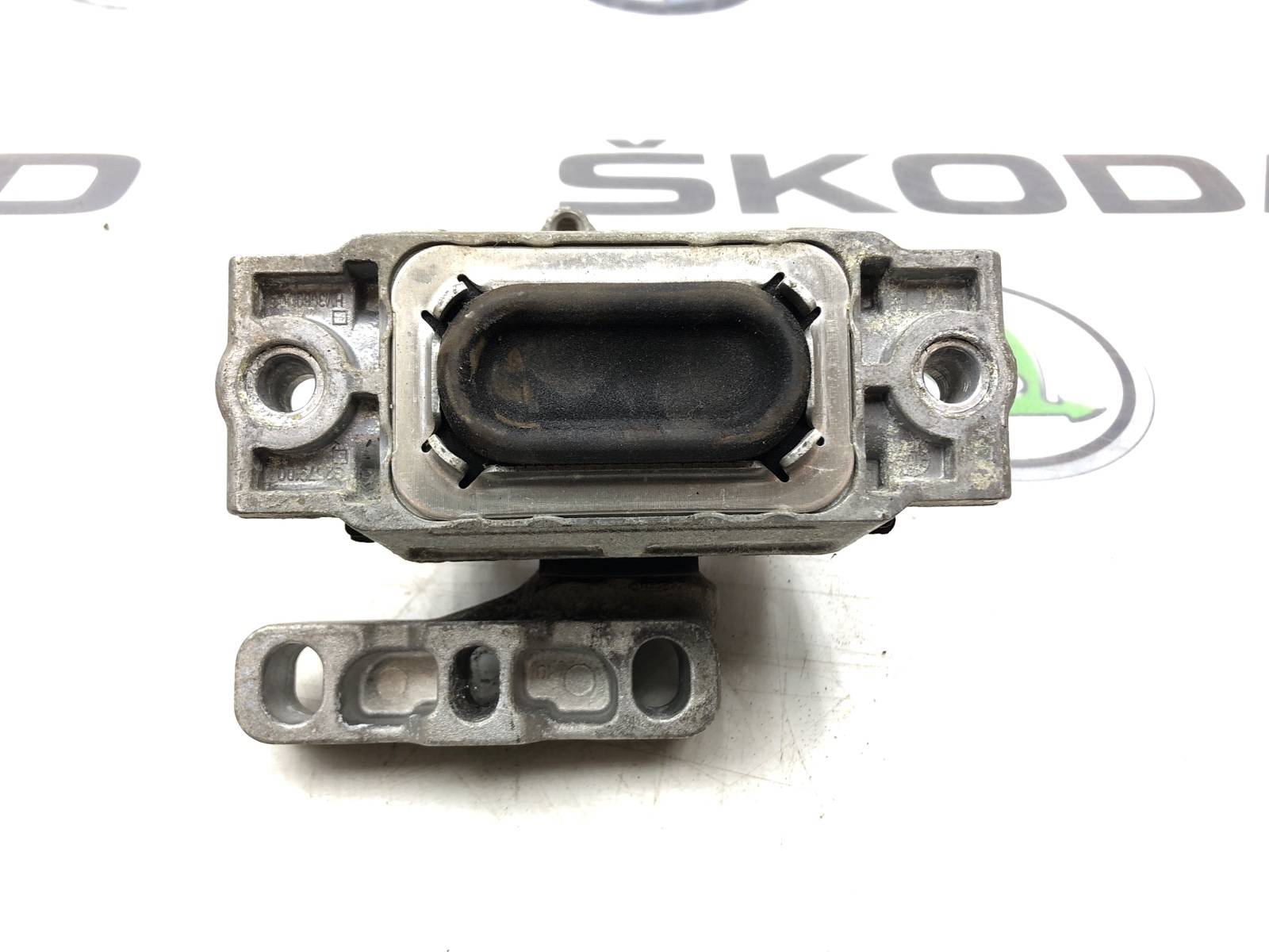 Опора двигателя, 1000 рублей, Москва