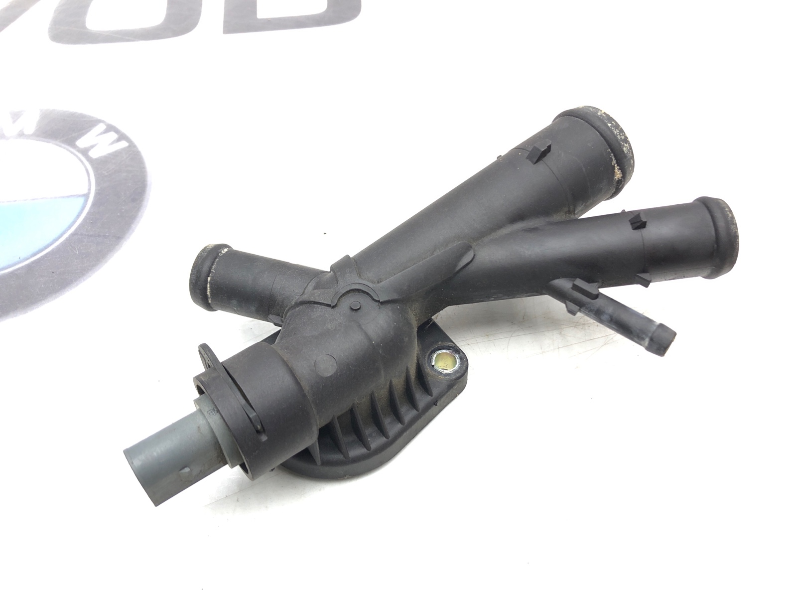 Фланец системы охлаждения, 300 рублей, Москва