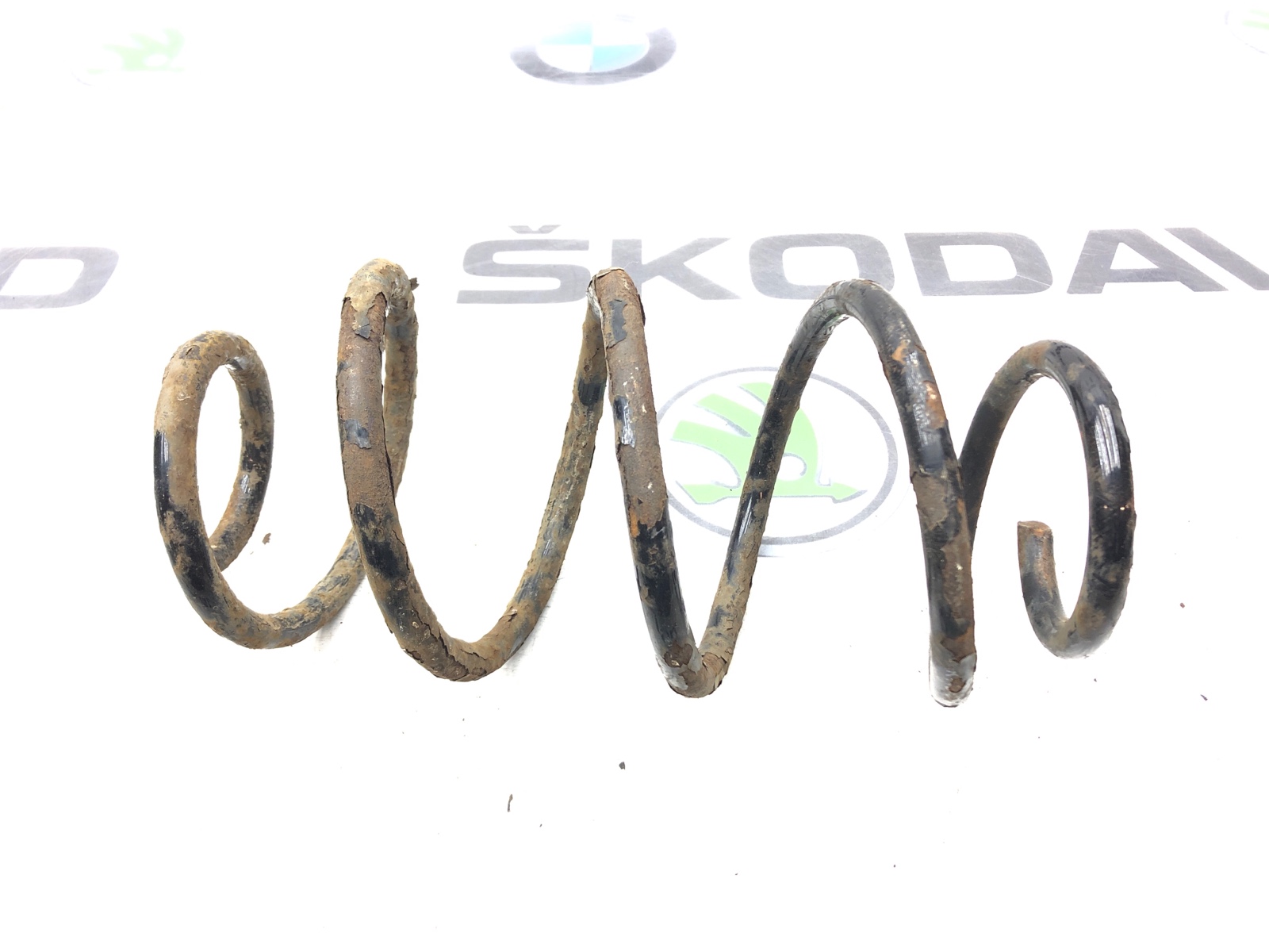 Пружина подвески, 2000 рублей, Москва