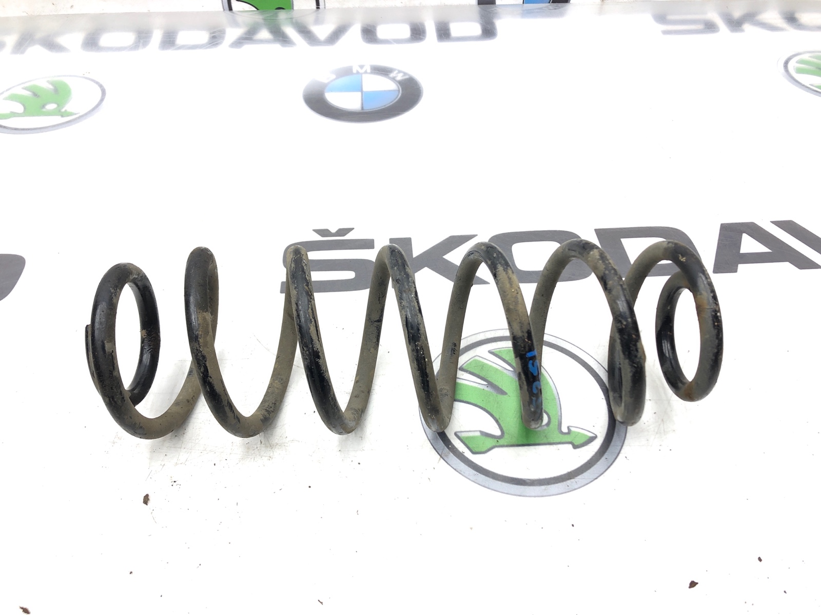 Пружина подвески, 2000 рублей, Москва