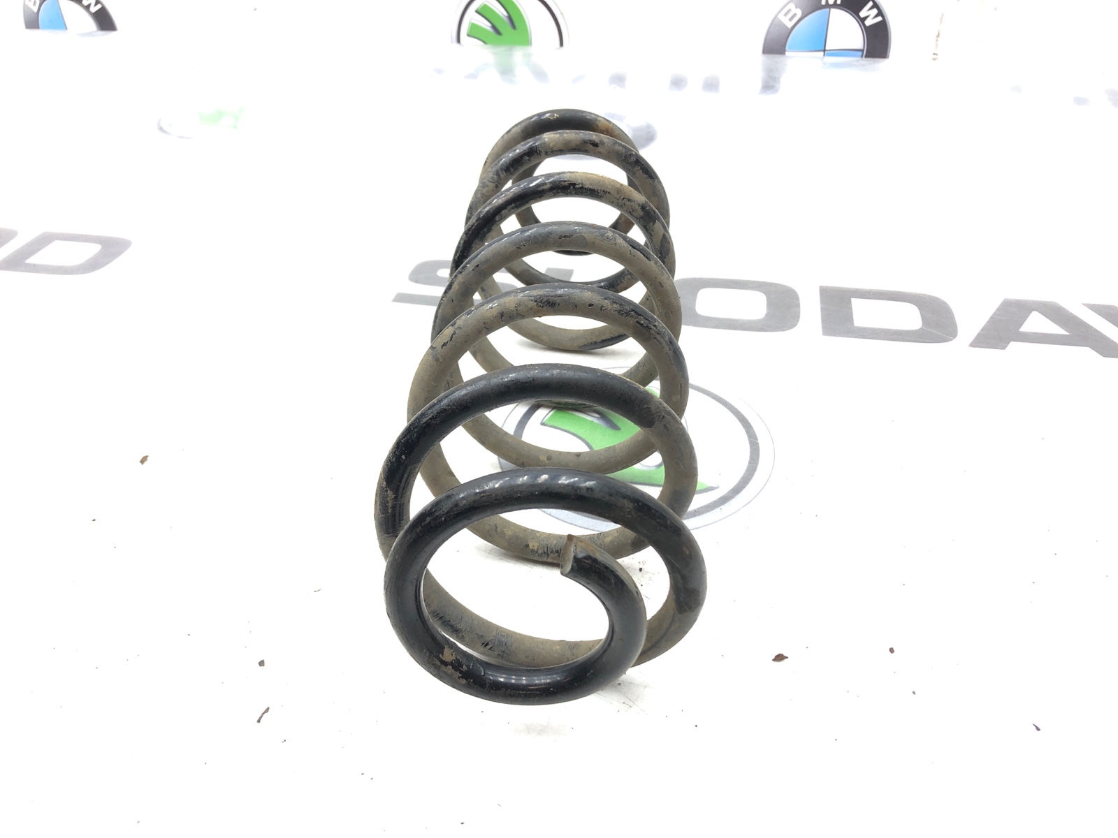 Пружина подвески, 2000 рублей, Москва