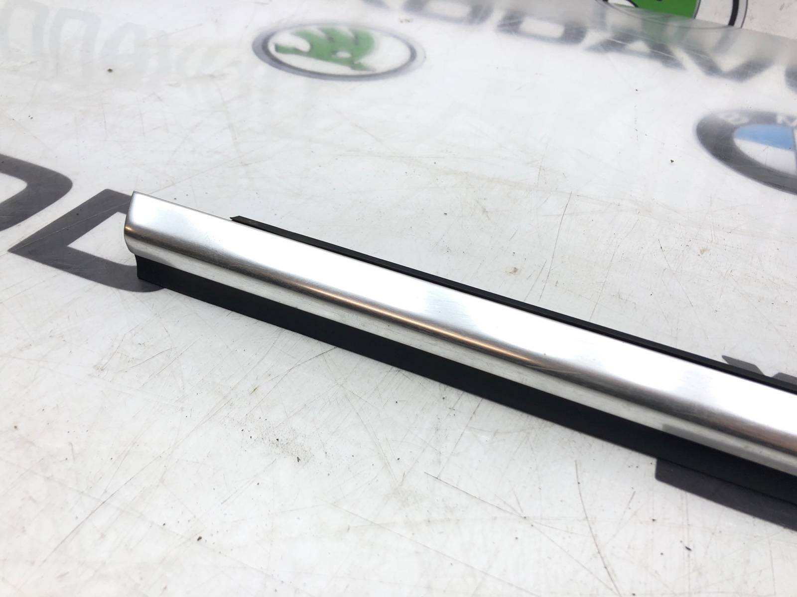 молдинг стекла, 1000 рублей, Москва