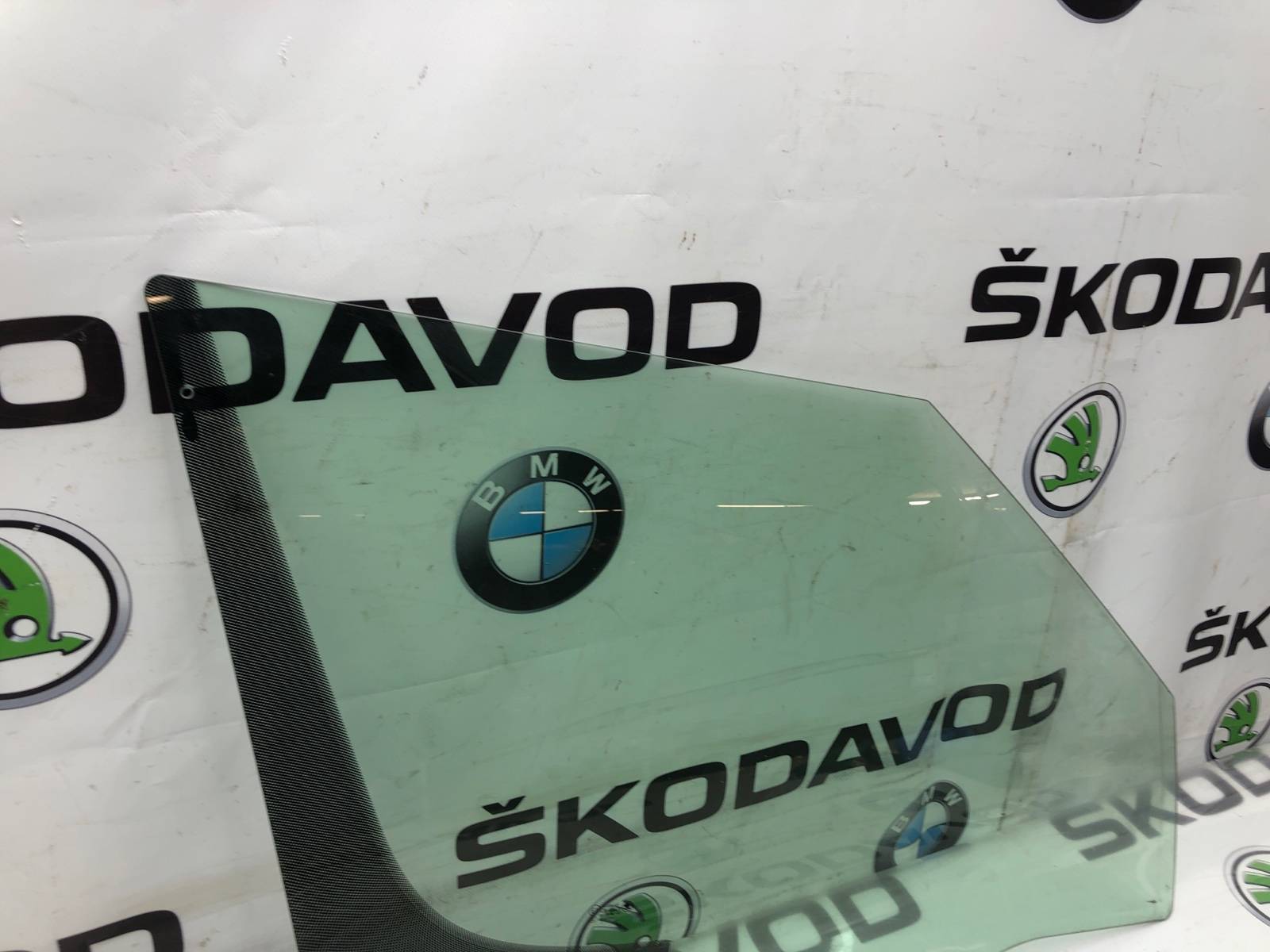 Стекло двери, 2000 рублей, Москва