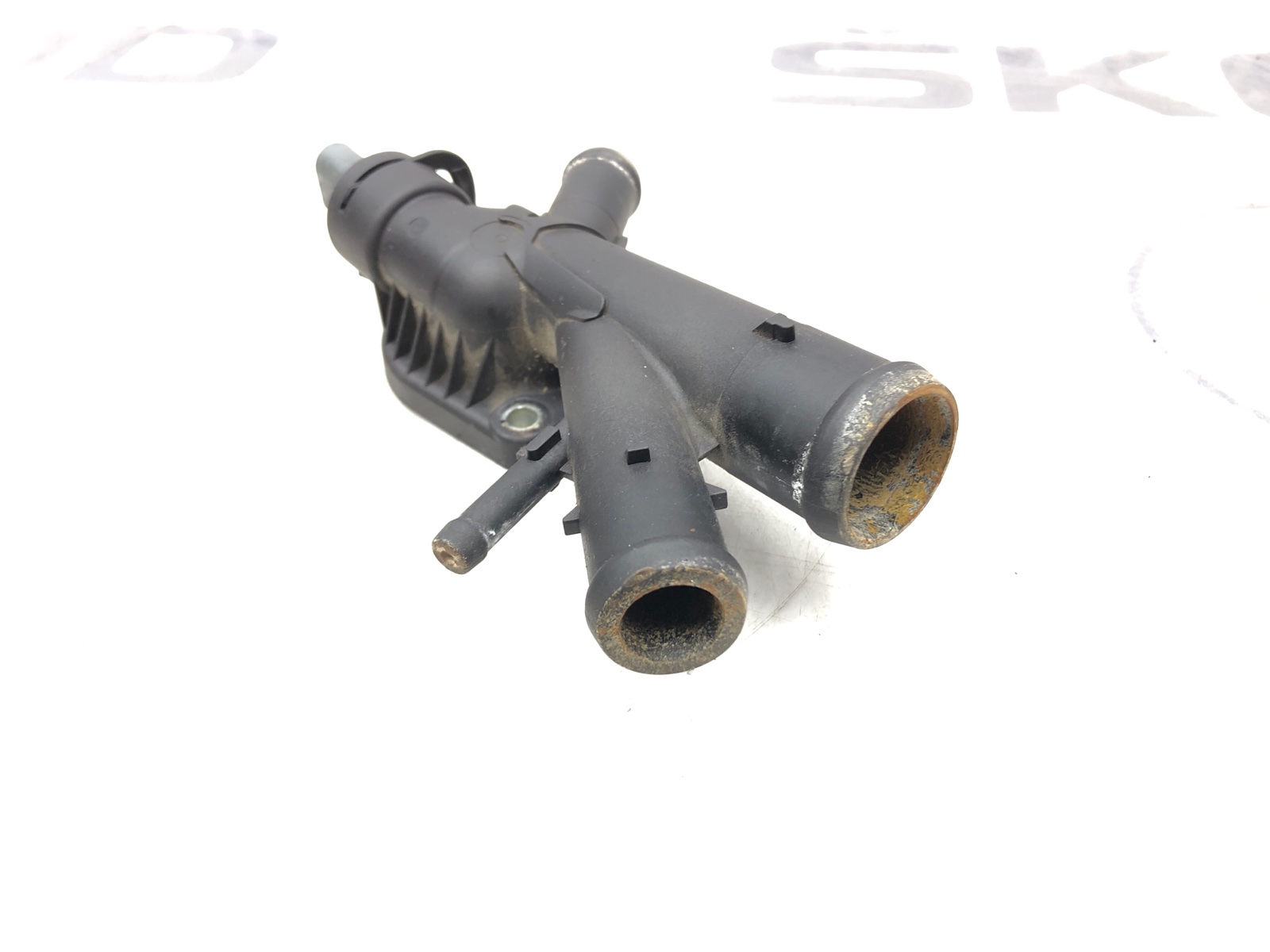 Фланец системы охлаждения, 300 рублей, Москва