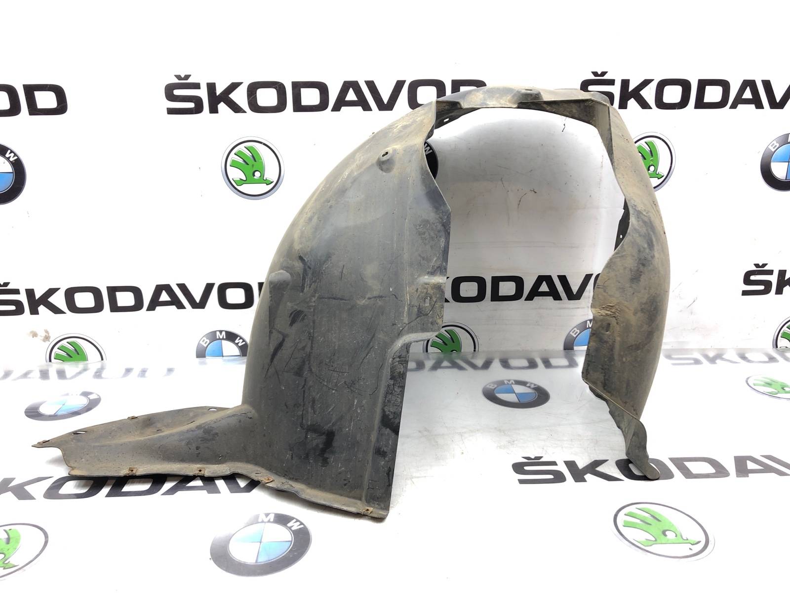 подкрылок, 5000 рублей, Москва