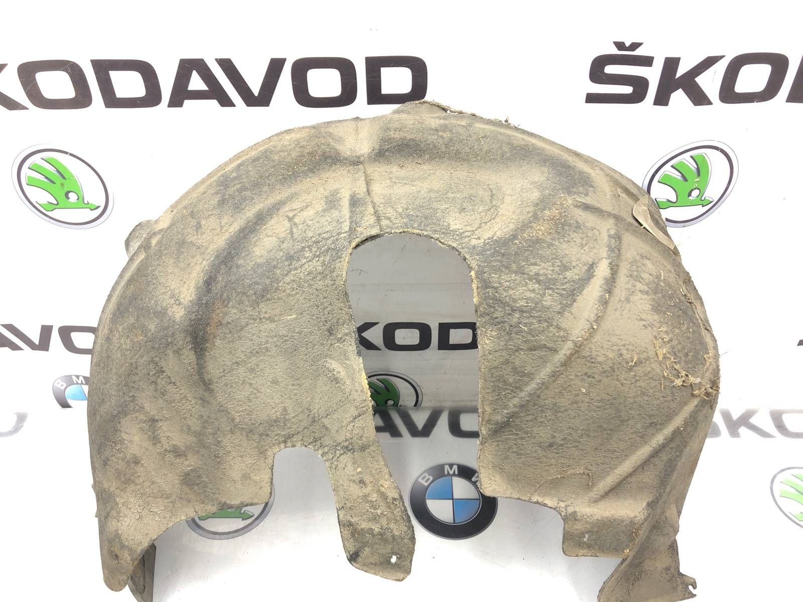 подкрылок, 500 рублей, Москва