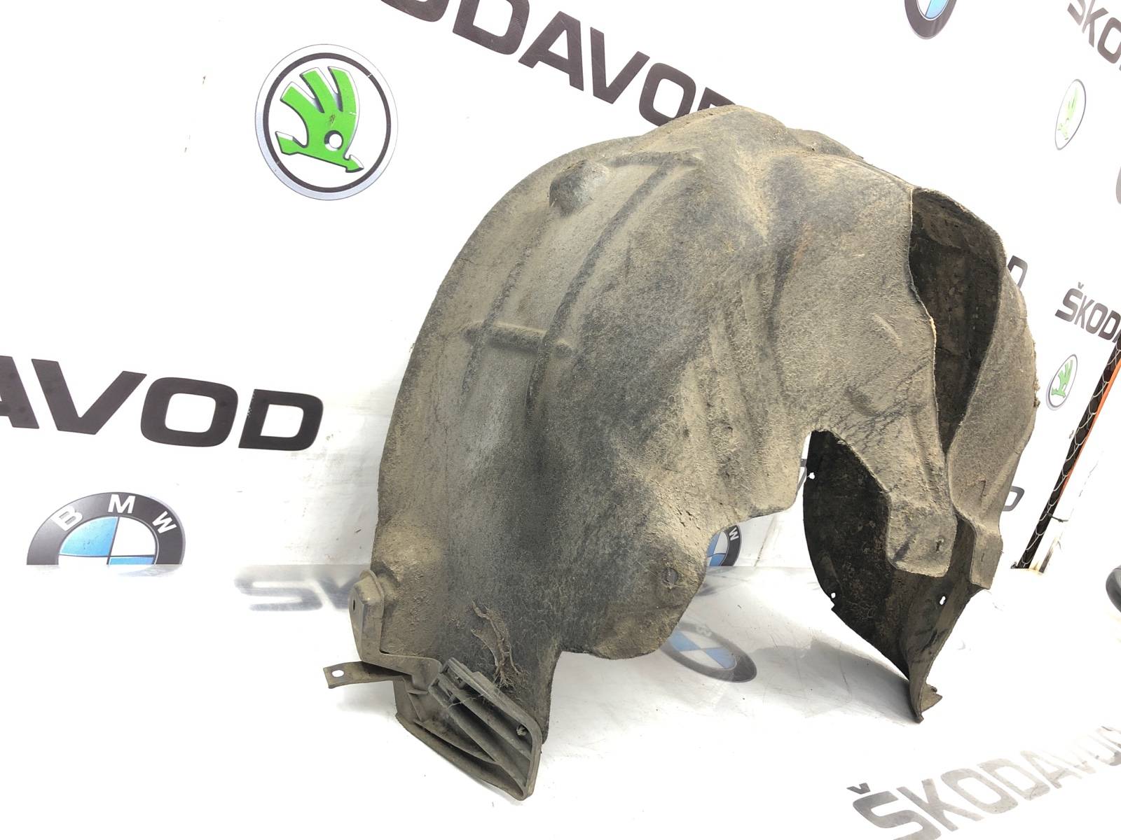 подкрылок, 500 рублей, Москва