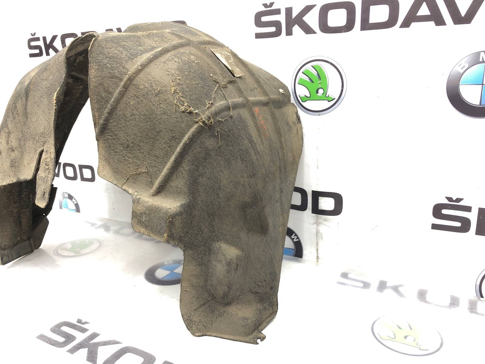 подкрылок, 500 рублей, Москва