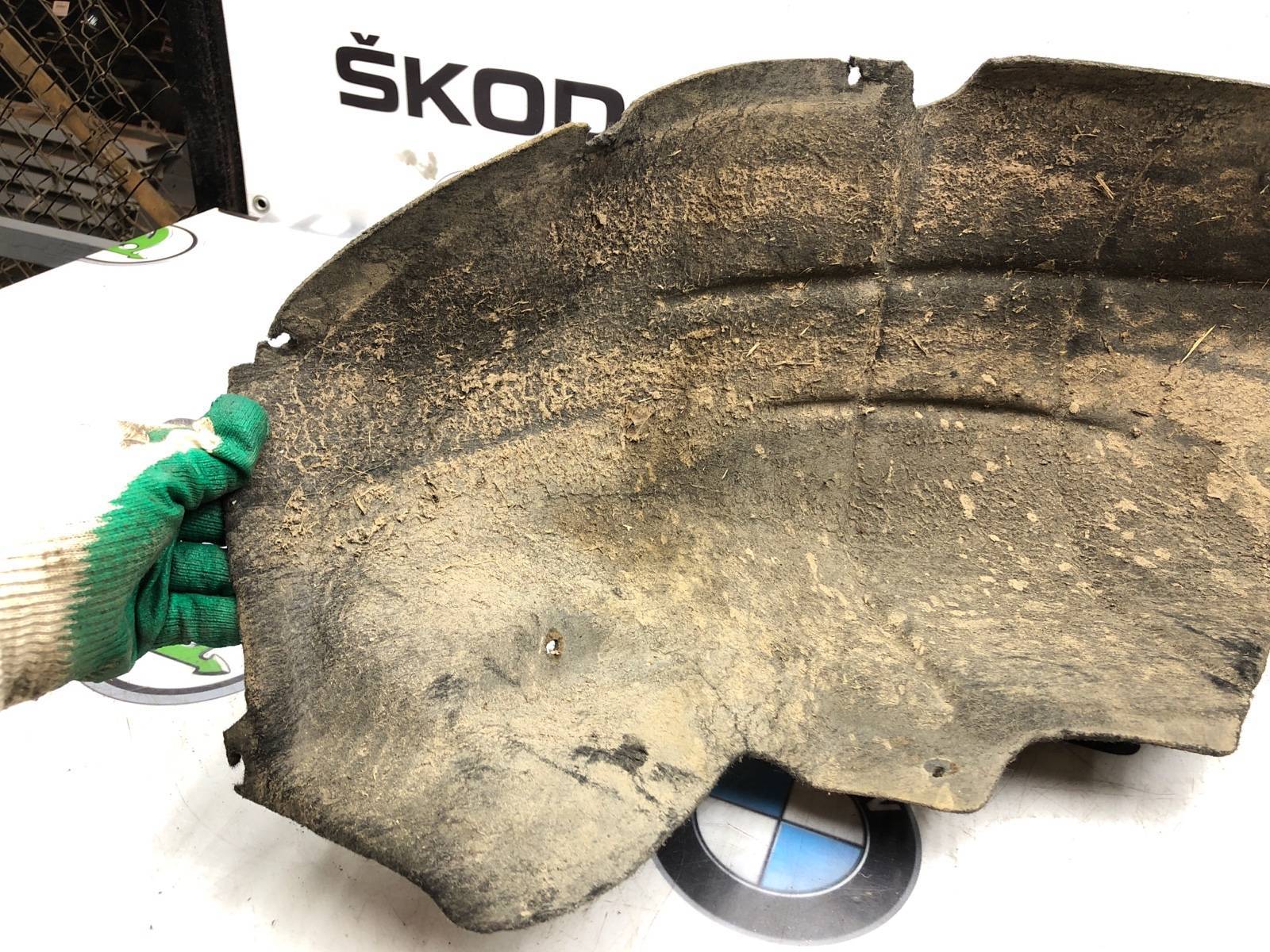 подкрылок, 500 рублей, Москва