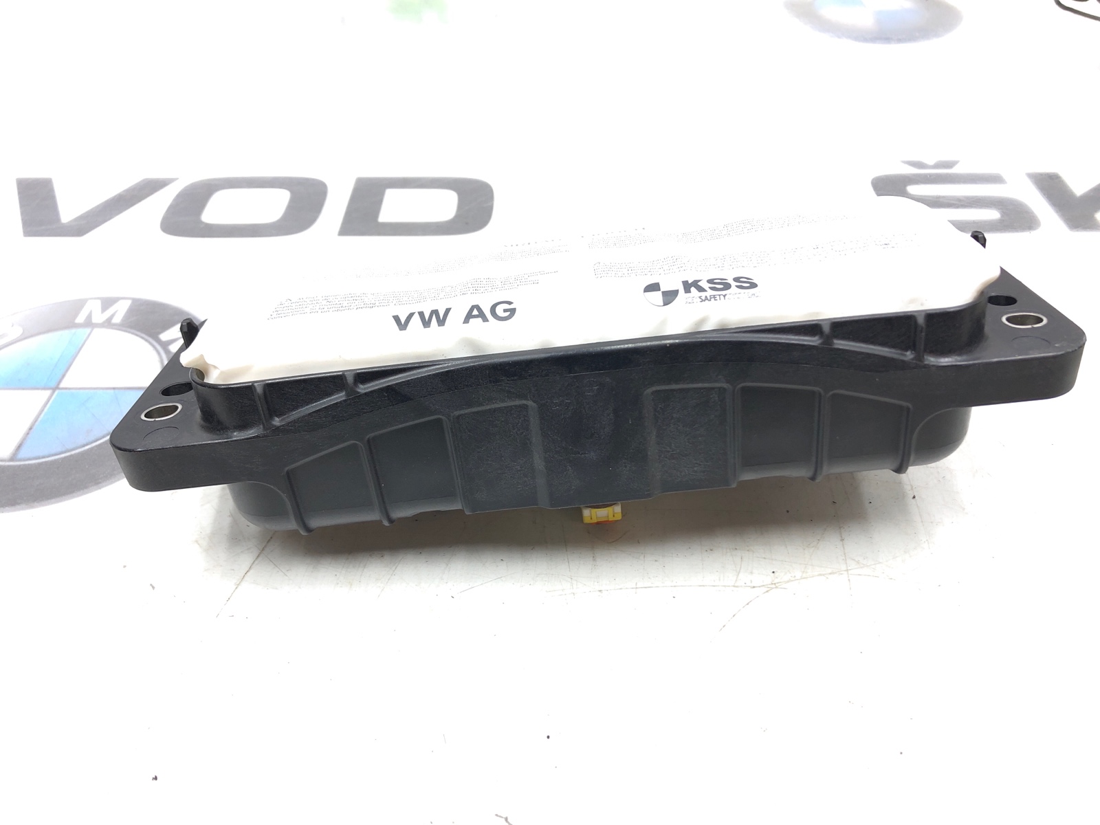 Подушка безопасности пассажира, 8000 рублей, Москва