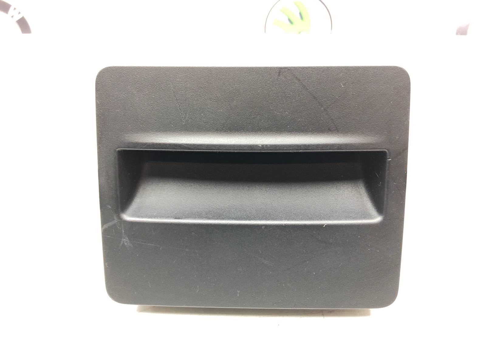 Пепельница, 1000 рублей, Москва