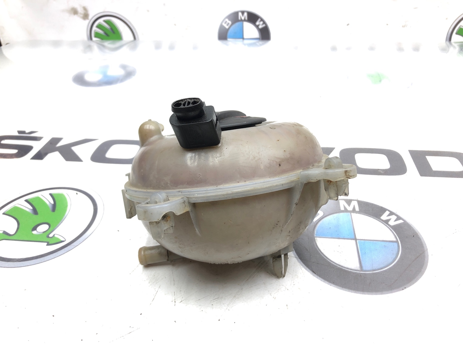 Расширительный бачок, 1200 рублей, Москва