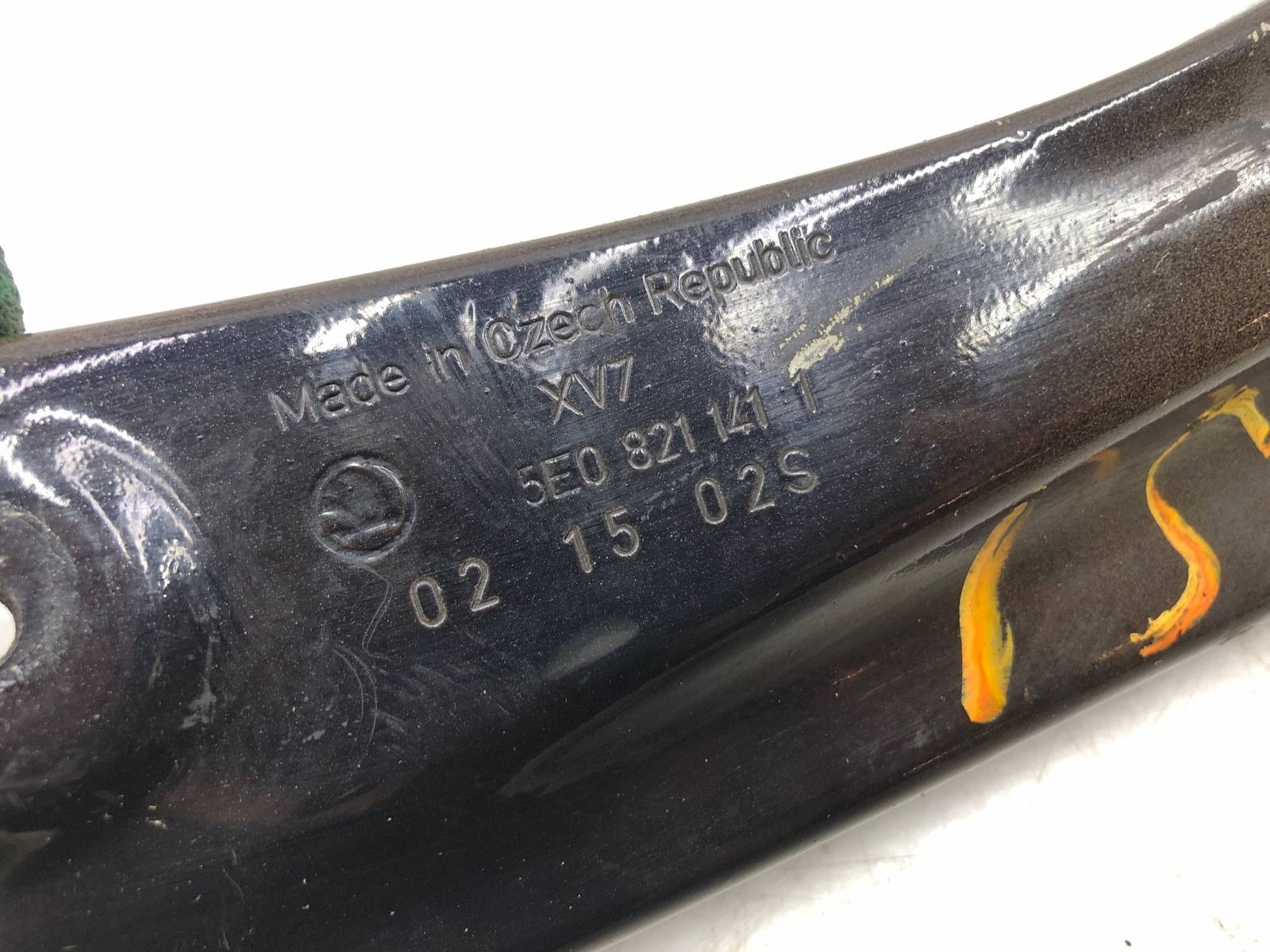 Кронштейн крыла, 500 рублей, Москва