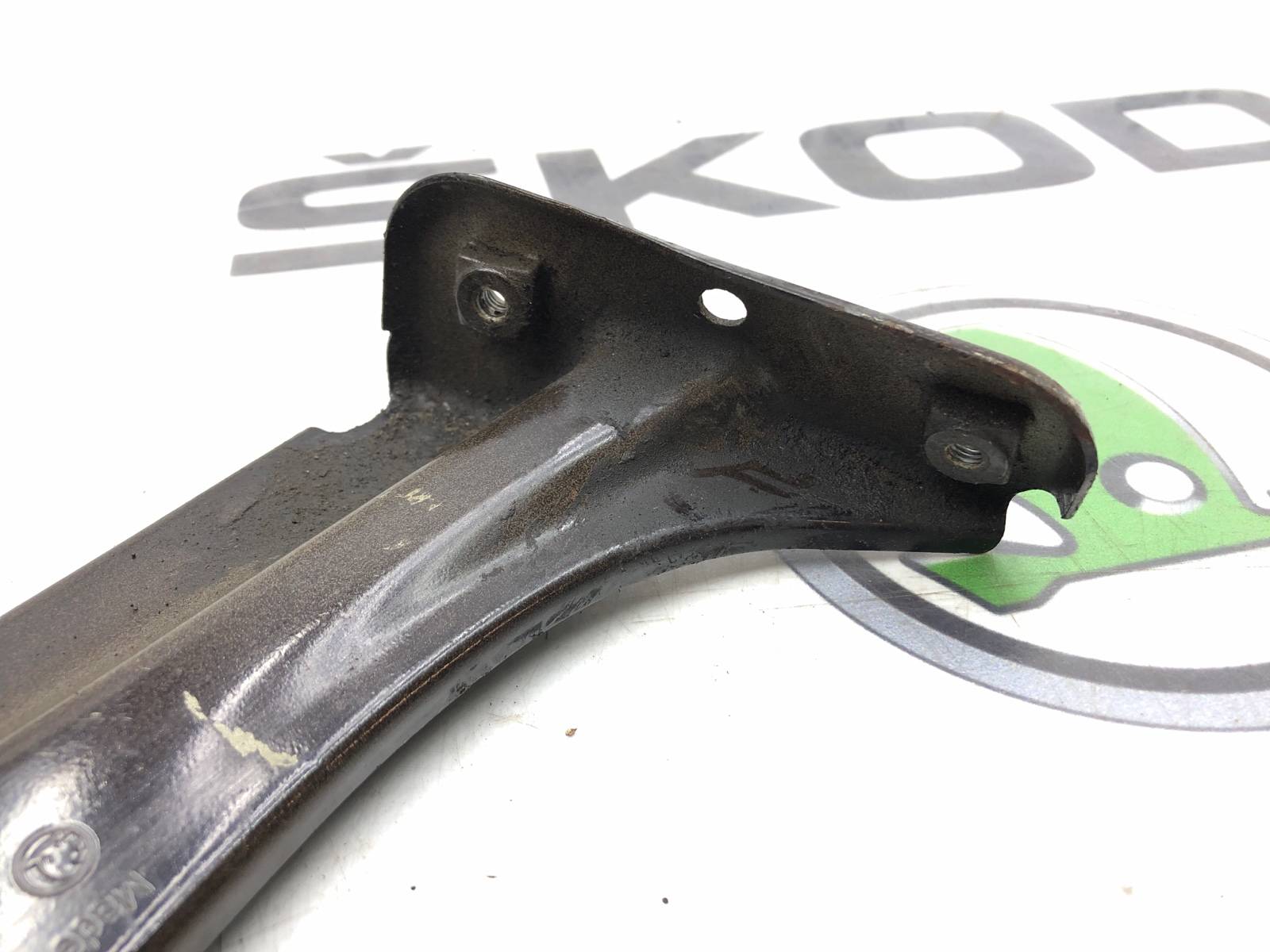 Кронштейн крыла, 500 рублей, Москва