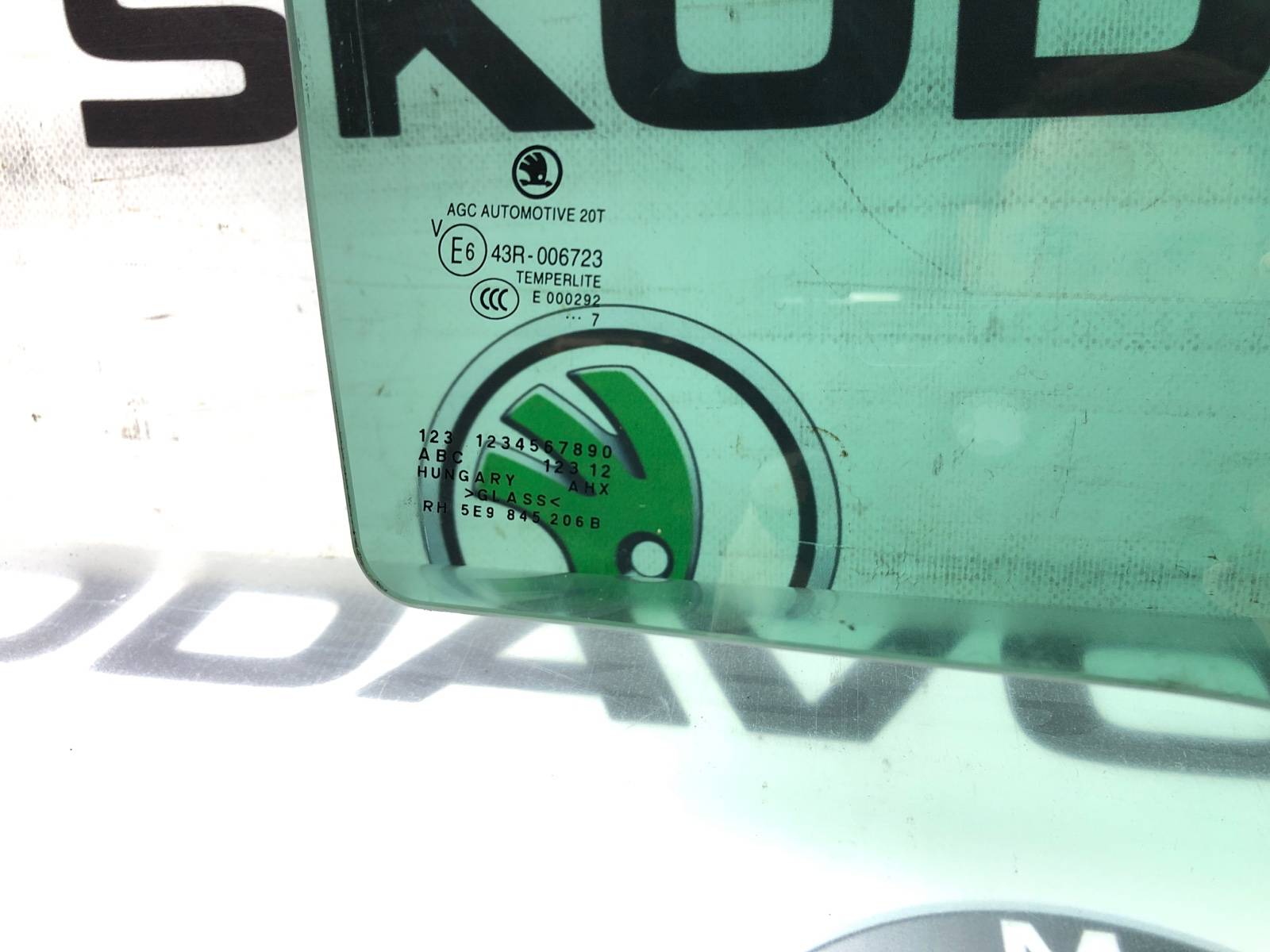 Стекло двери, 4000 рублей, Москва