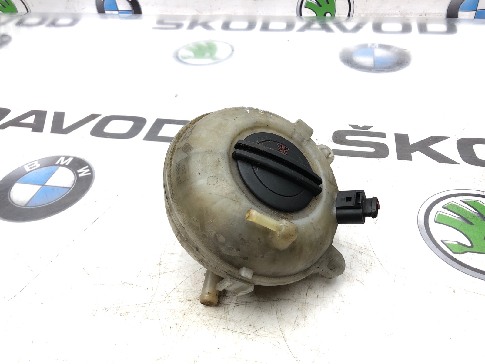 Расширительный бачок, 1200 рублей, Москва