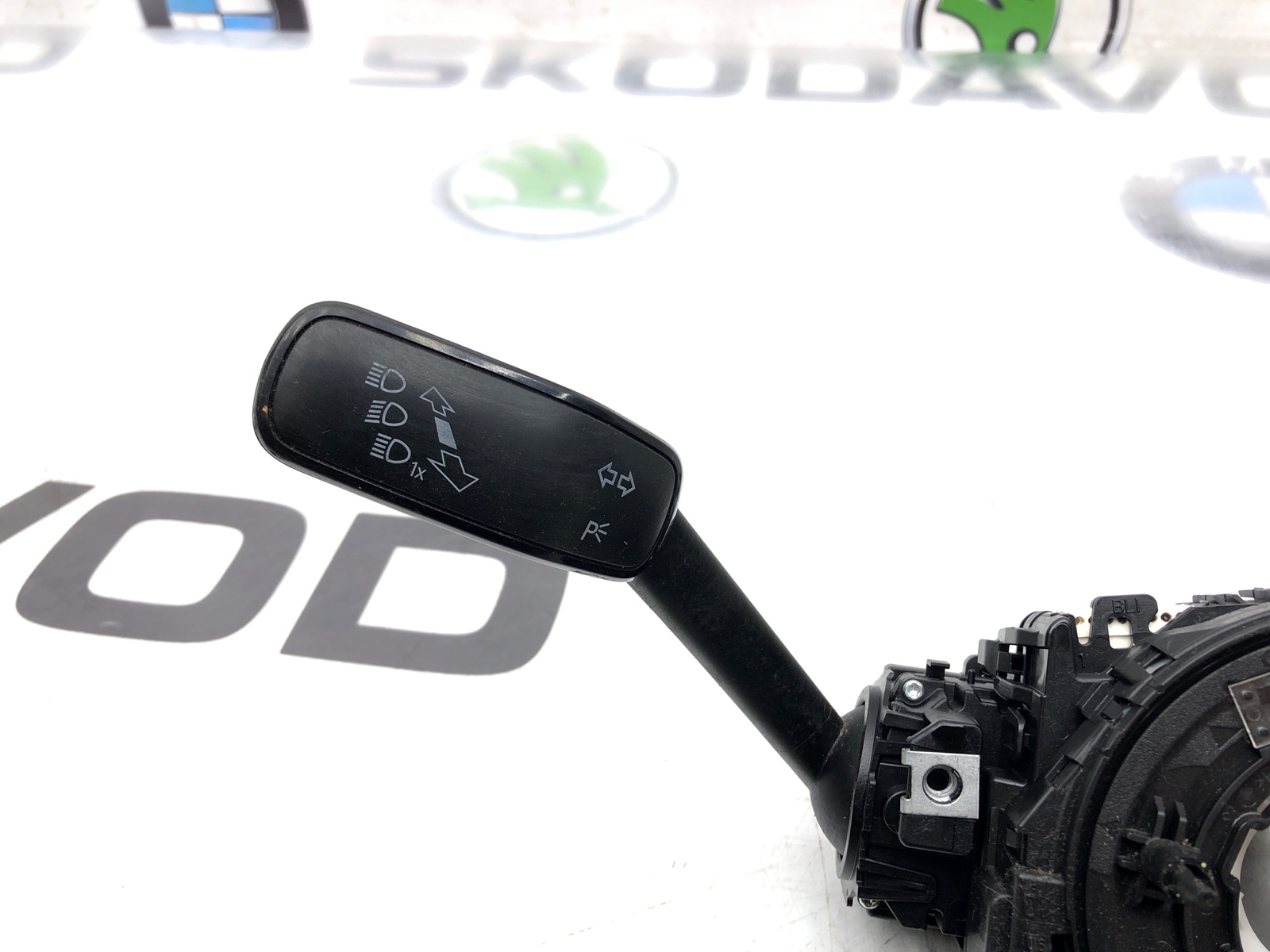 Подрулевой переключатель, 5000 рублей, Москва