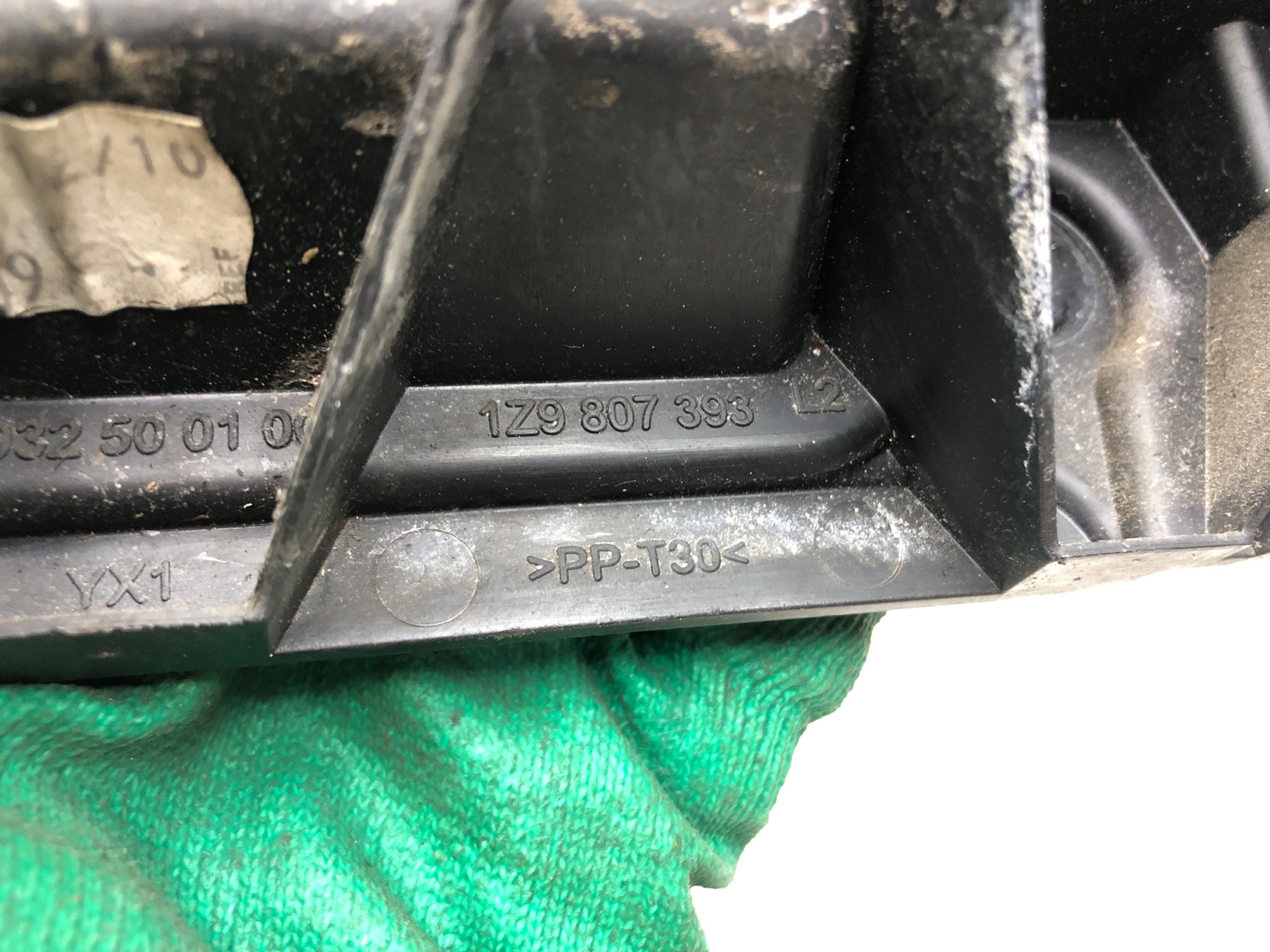 Направляющая бампера, 300 рублей, Москва