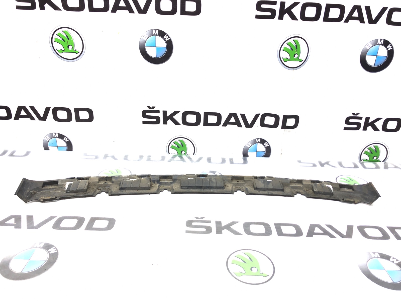 Направляющая бампера, 1000 рублей, Москва