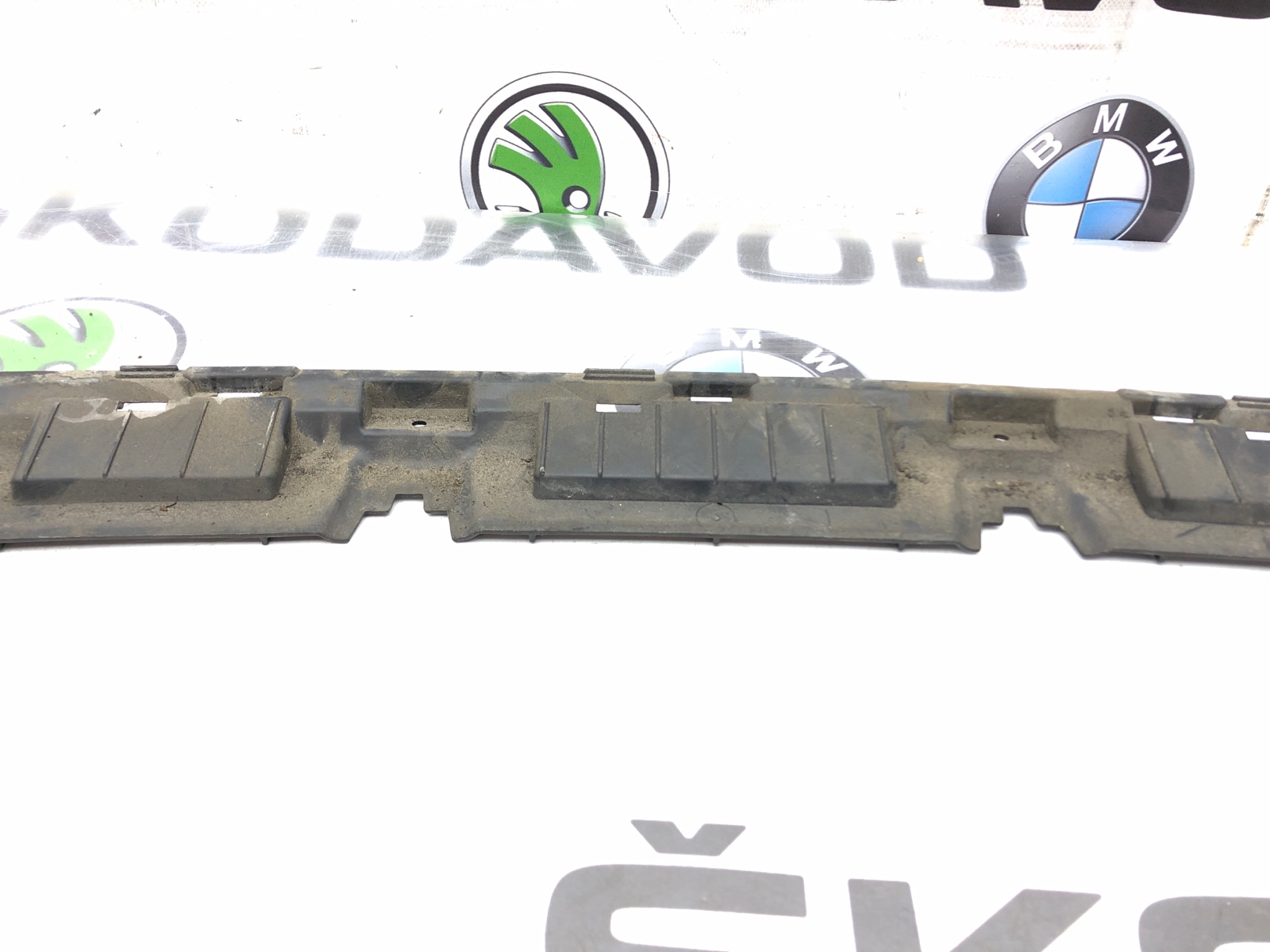 Направляющая бампера, 1000 рублей, Москва