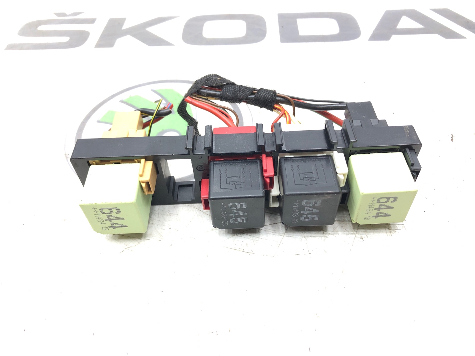 Блок реле, 1000 рублей, Москва