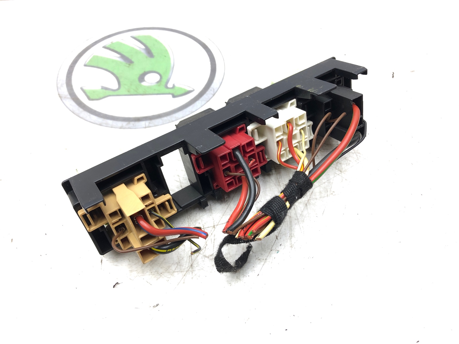 Блок реле, 1000 рублей, Москва