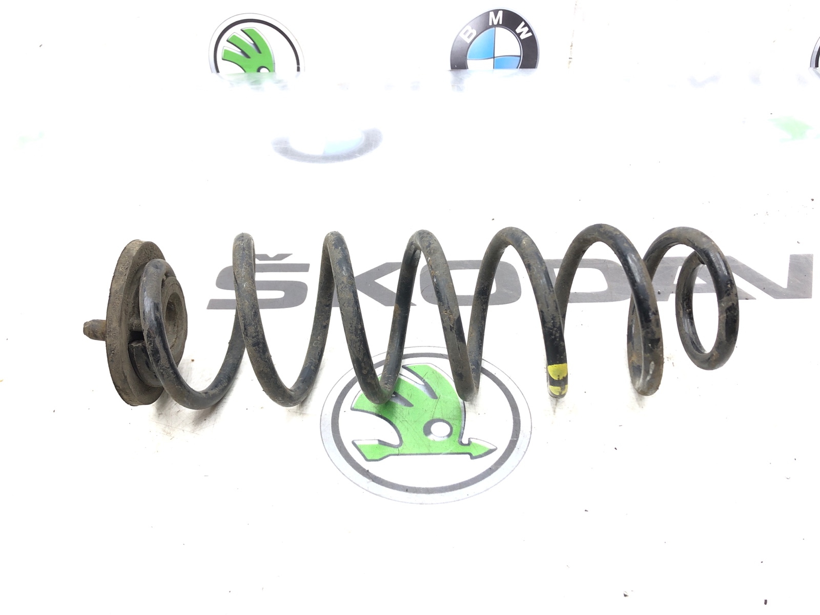 Пружина подвески, 2000 рублей, Москва