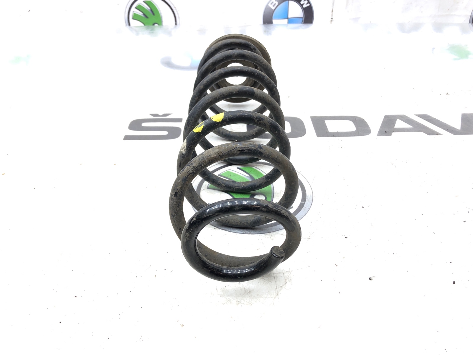 Пружина подвески, 2000 рублей, Москва