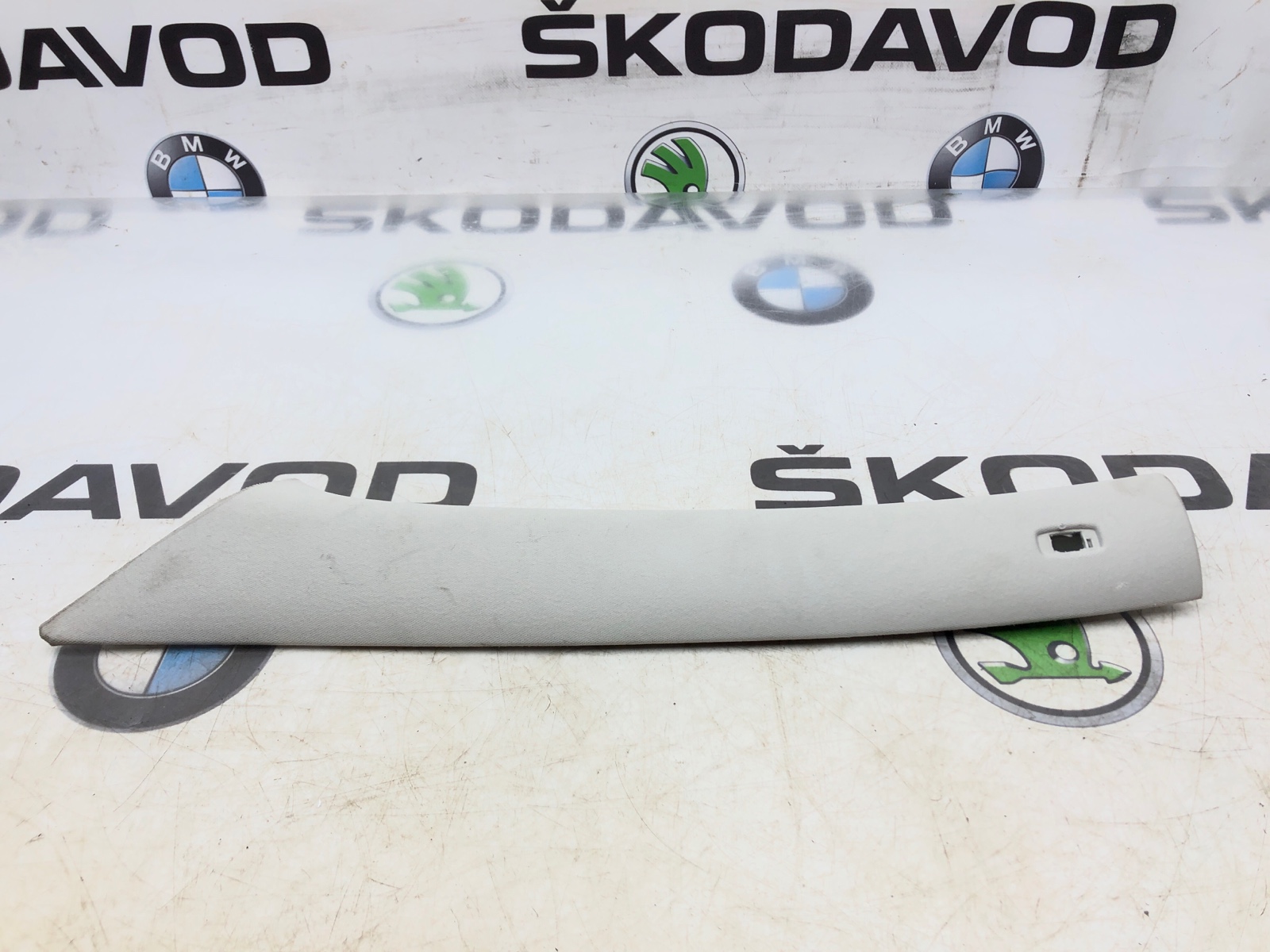 Накладка стойки, 1000 рублей, Москва