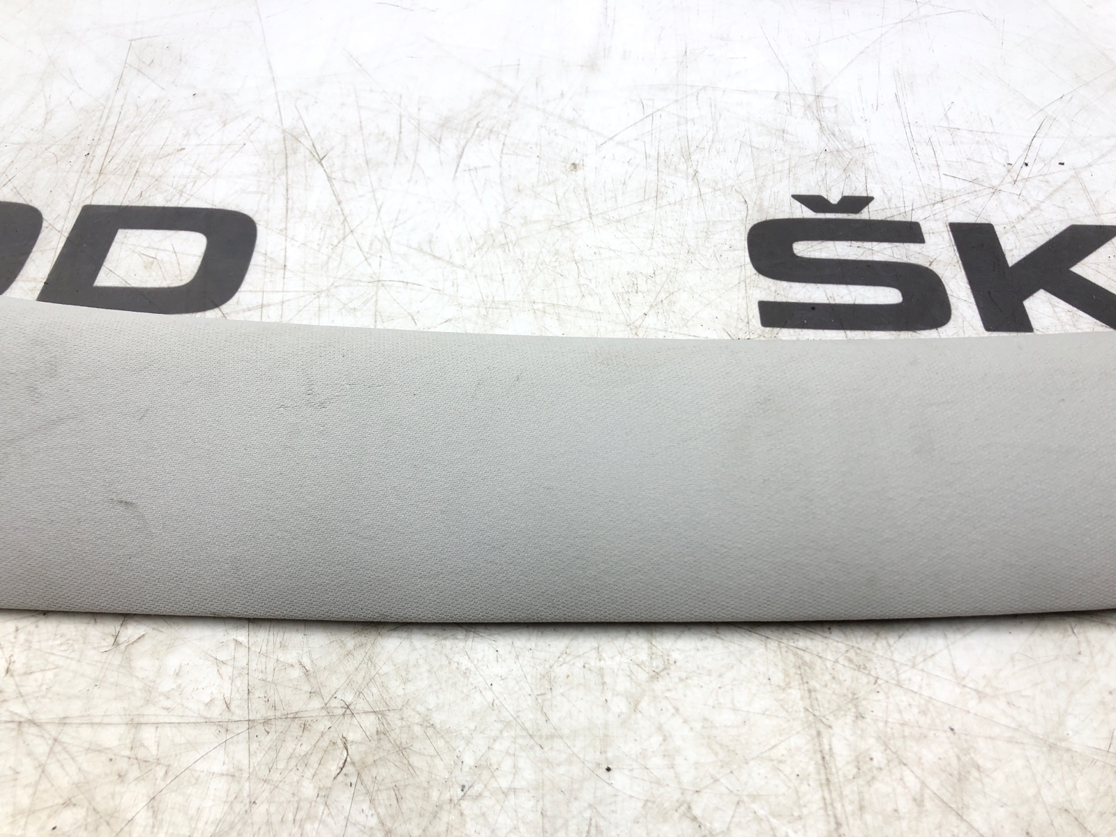 Накладка стойки, 1000 рублей, Москва